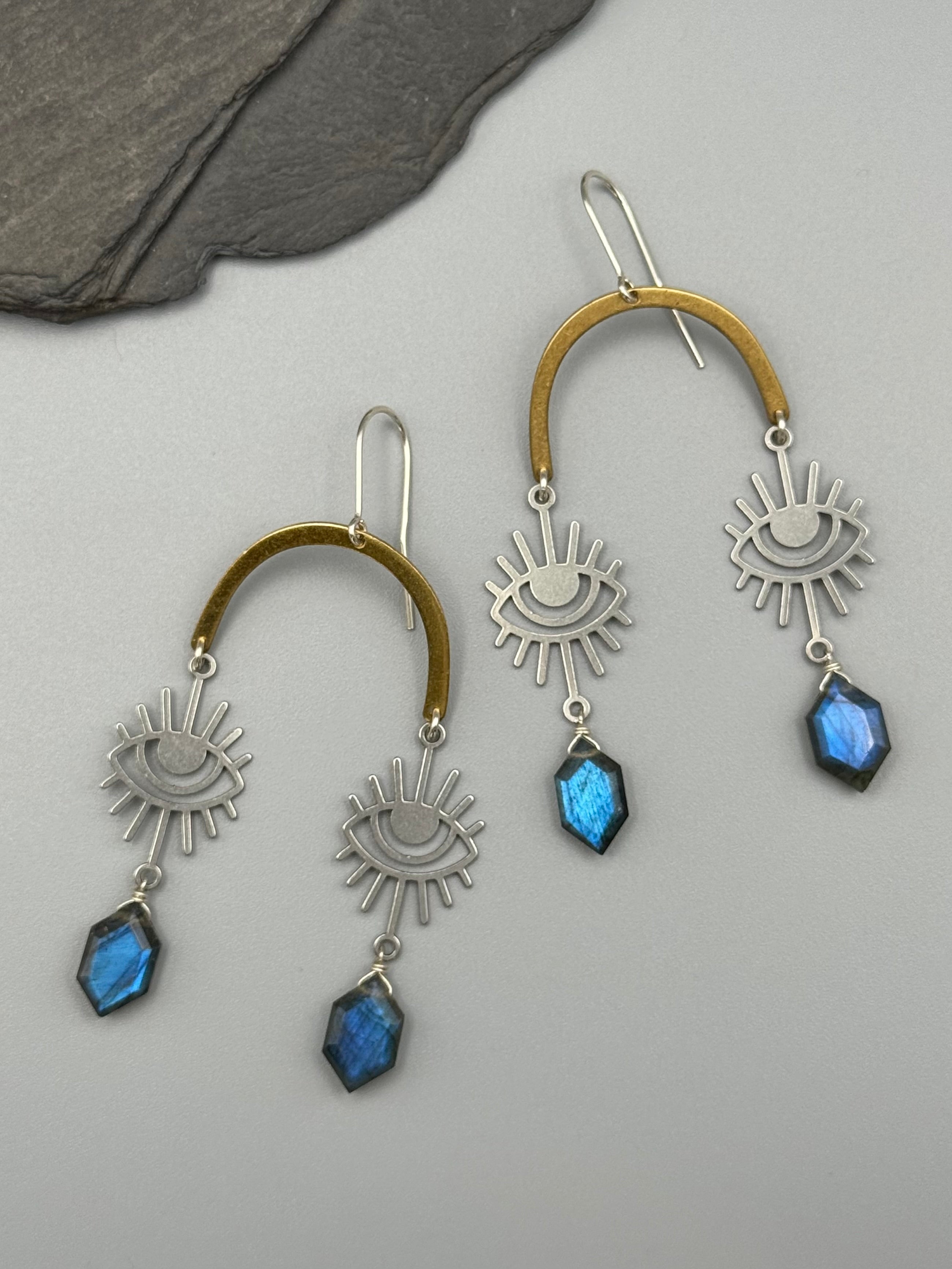 •EYE ON THE PRIZE• labradorite + mixed metal earrings