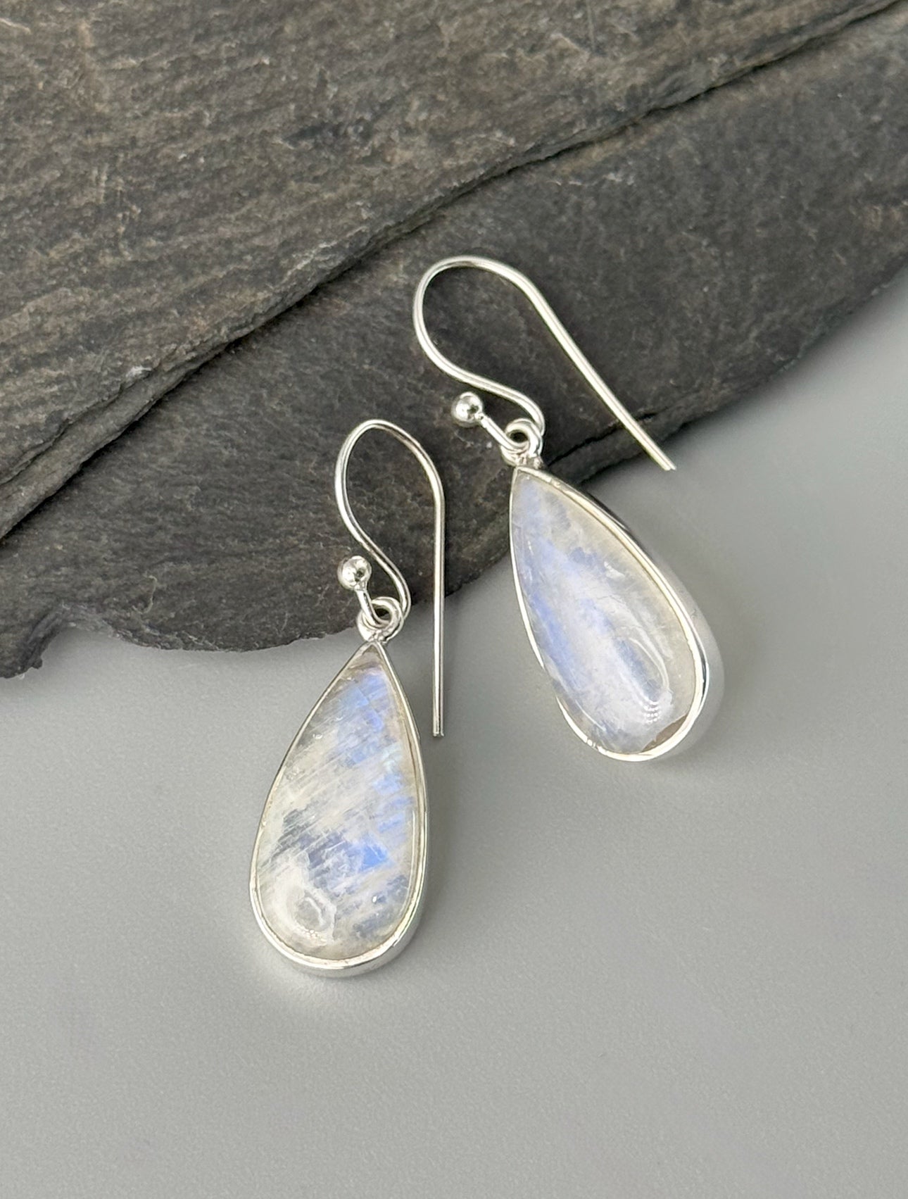•RAINBOW MOONSTONE TEARDROP• silver dangle earrings