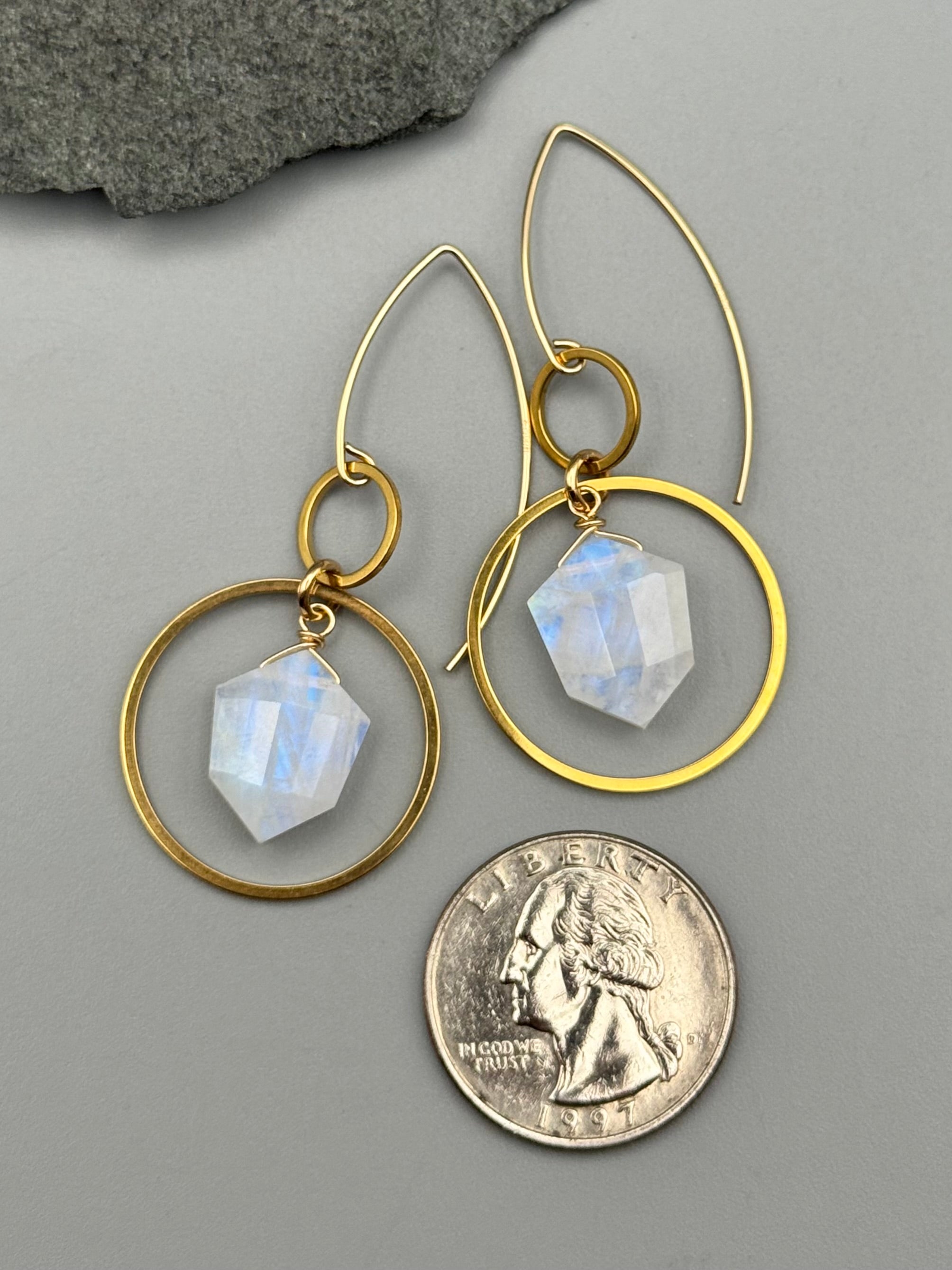 •EQUA-LUNA• rainbow moonstone shield + gold earrings