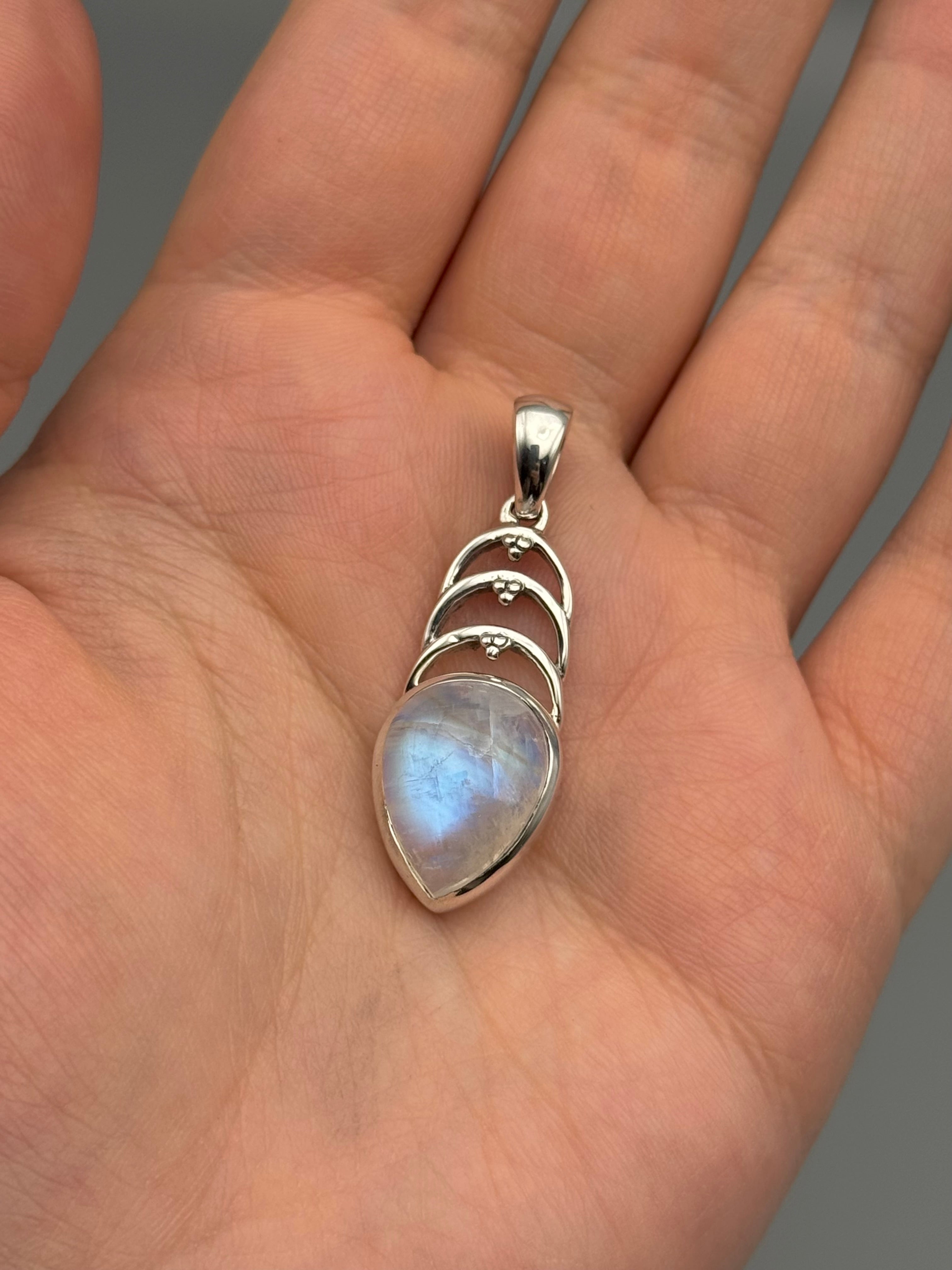 •RAINBOW MOONSTONE SPEAR - OZ• sterling silver pendant