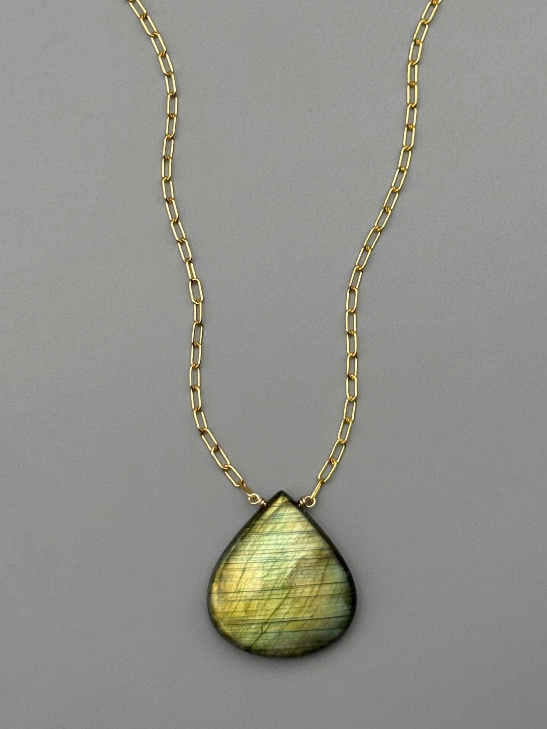•AEON• labradorite + gold necklace (16"-18" long)
