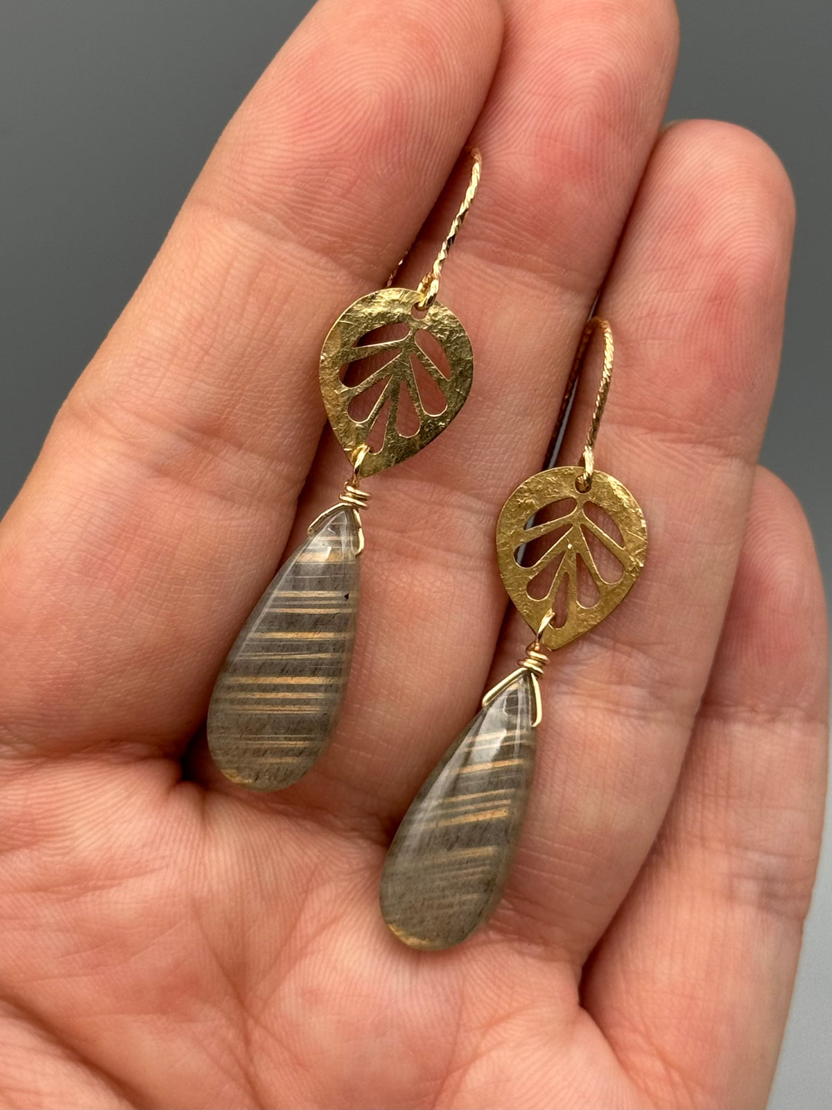•ALOE• golden labradorite tear + gold earrings