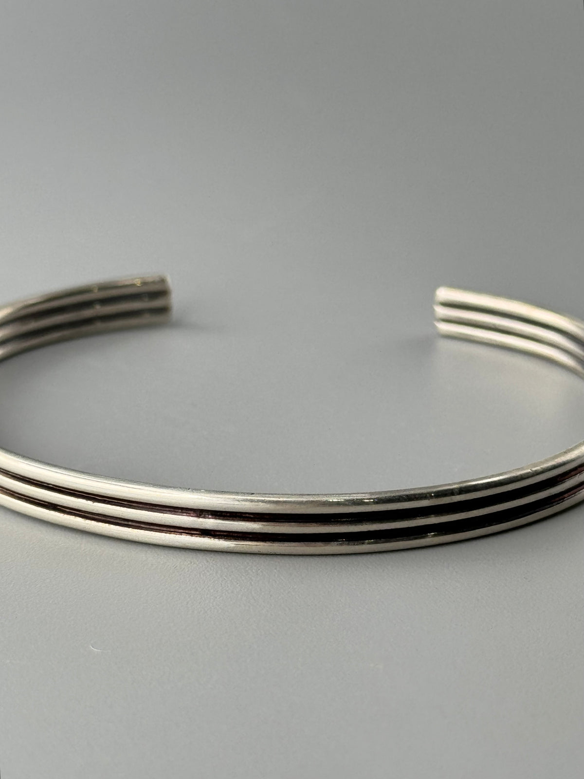 •TRIPLE BAR• silver cuff