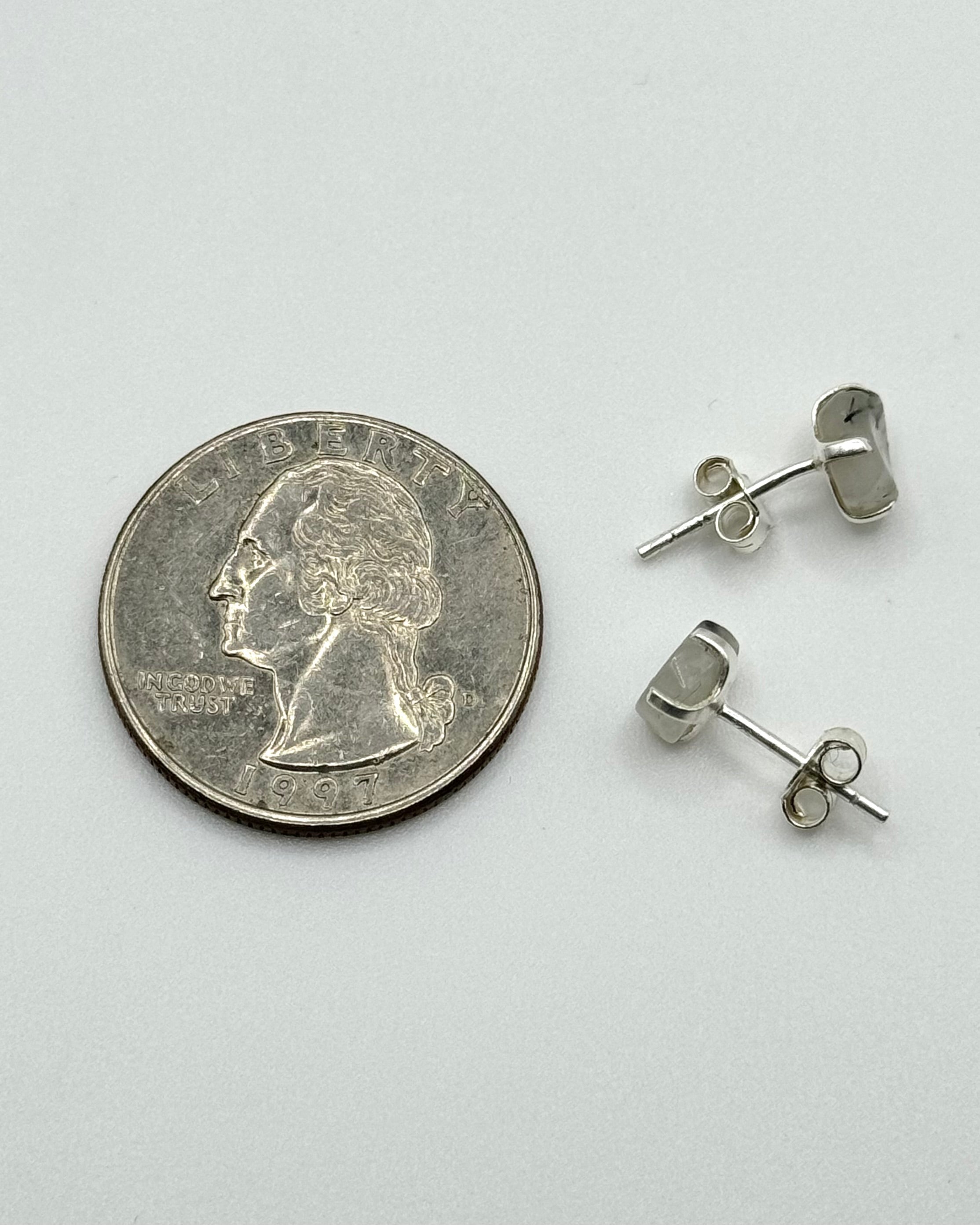 •TOURMALINATED QUARTZ• silver prong set stud earrings