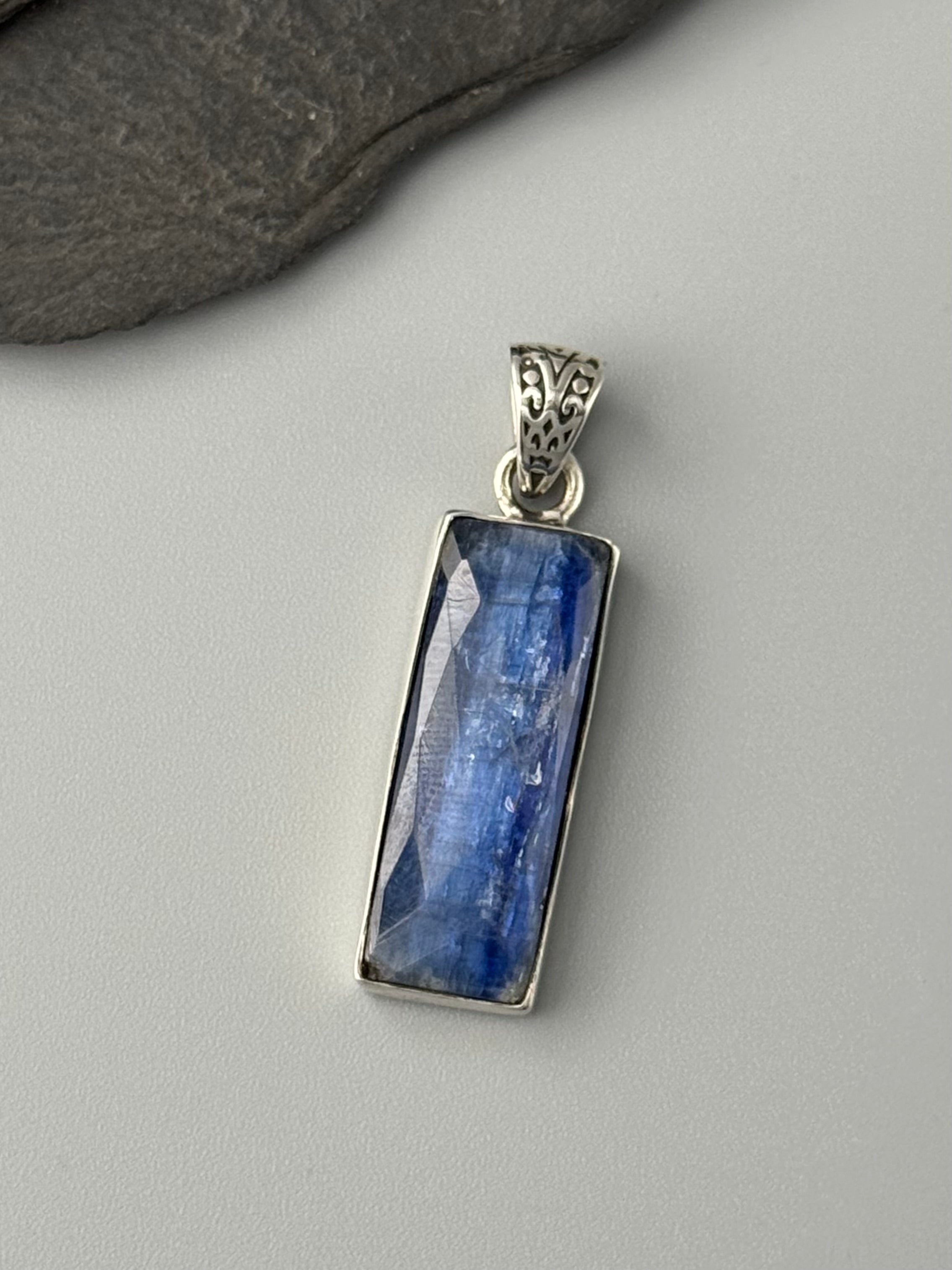 •FACETED KYANITE - RECTANGLE• sterling silver pendant