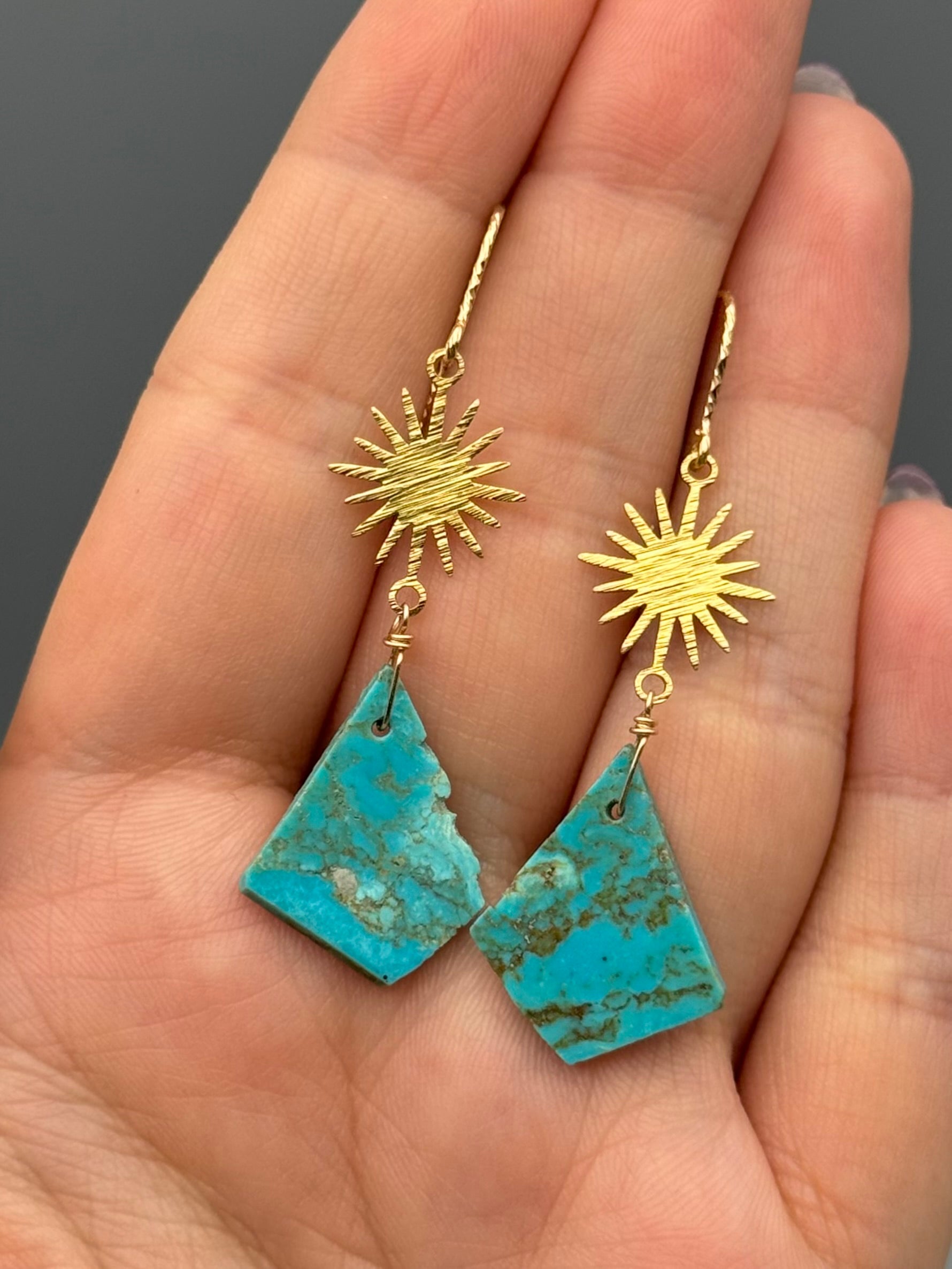 •LUZ• turquoise slab + gold earrings