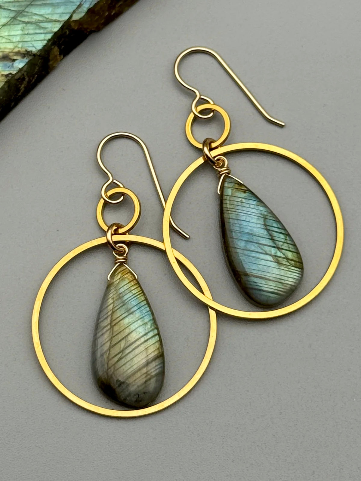 •EQUA-LUNA• labradorite tear + gold earrings