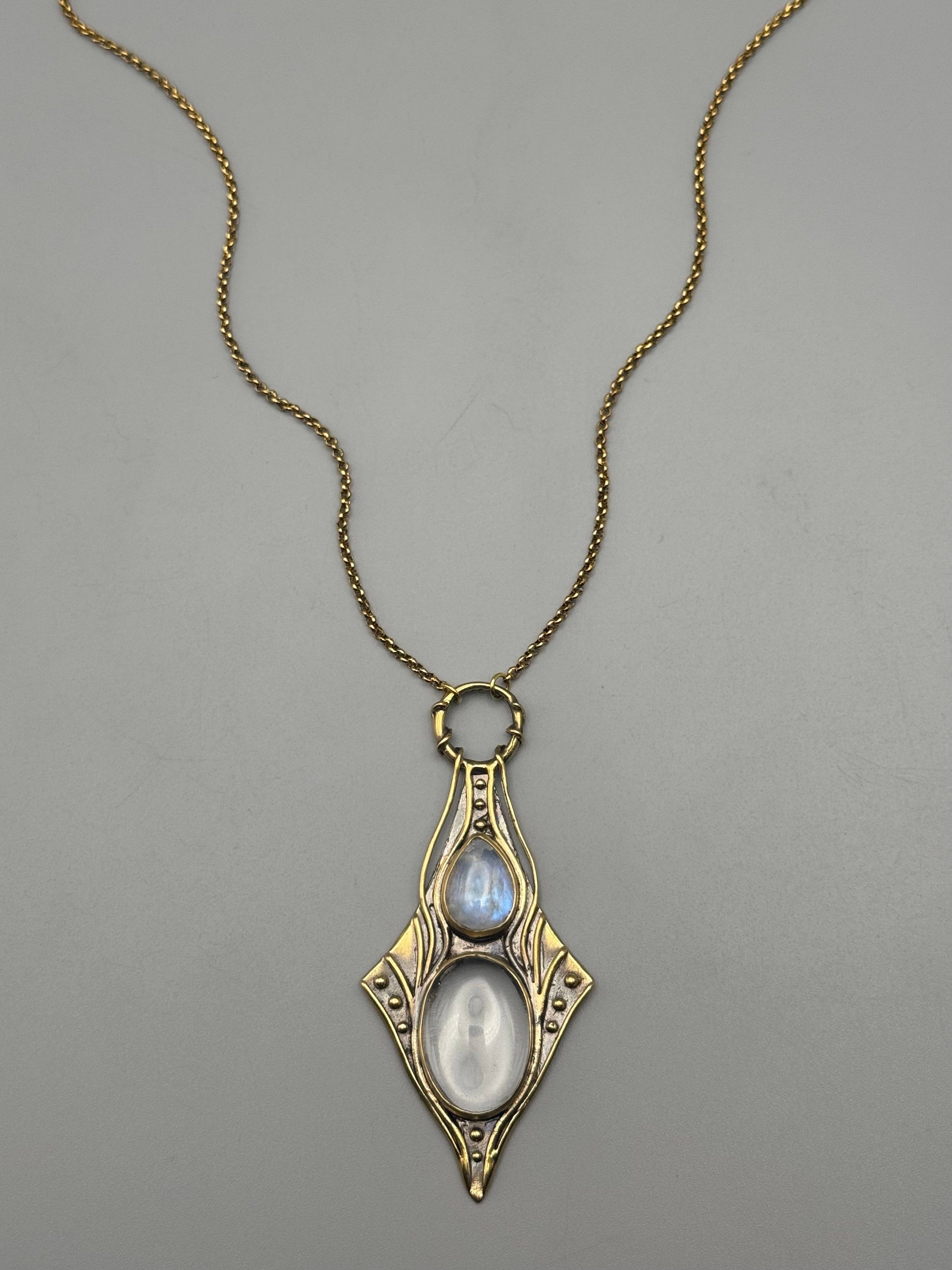•NIMUE• rainbow moonstone + quartz gold necklace (20" long)