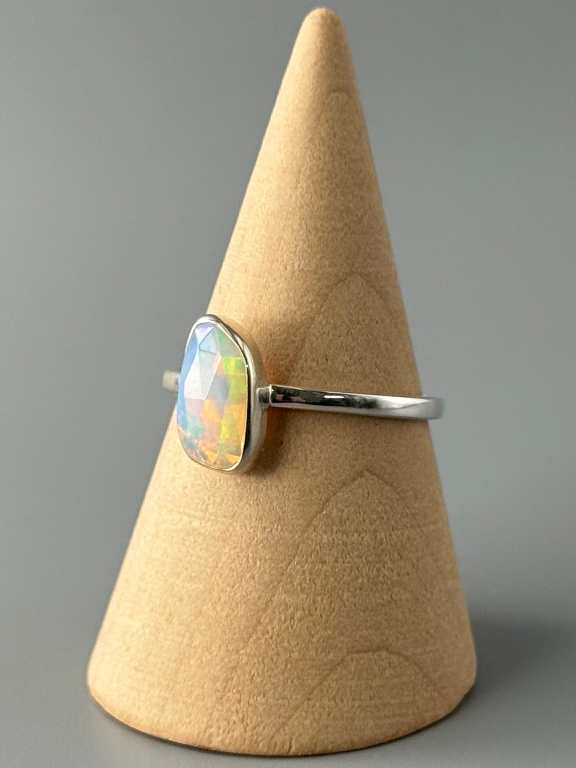 •FACETED ETHIOPIAN OPAL - STACKABLE FREEFORM• silver ring (size 9)
