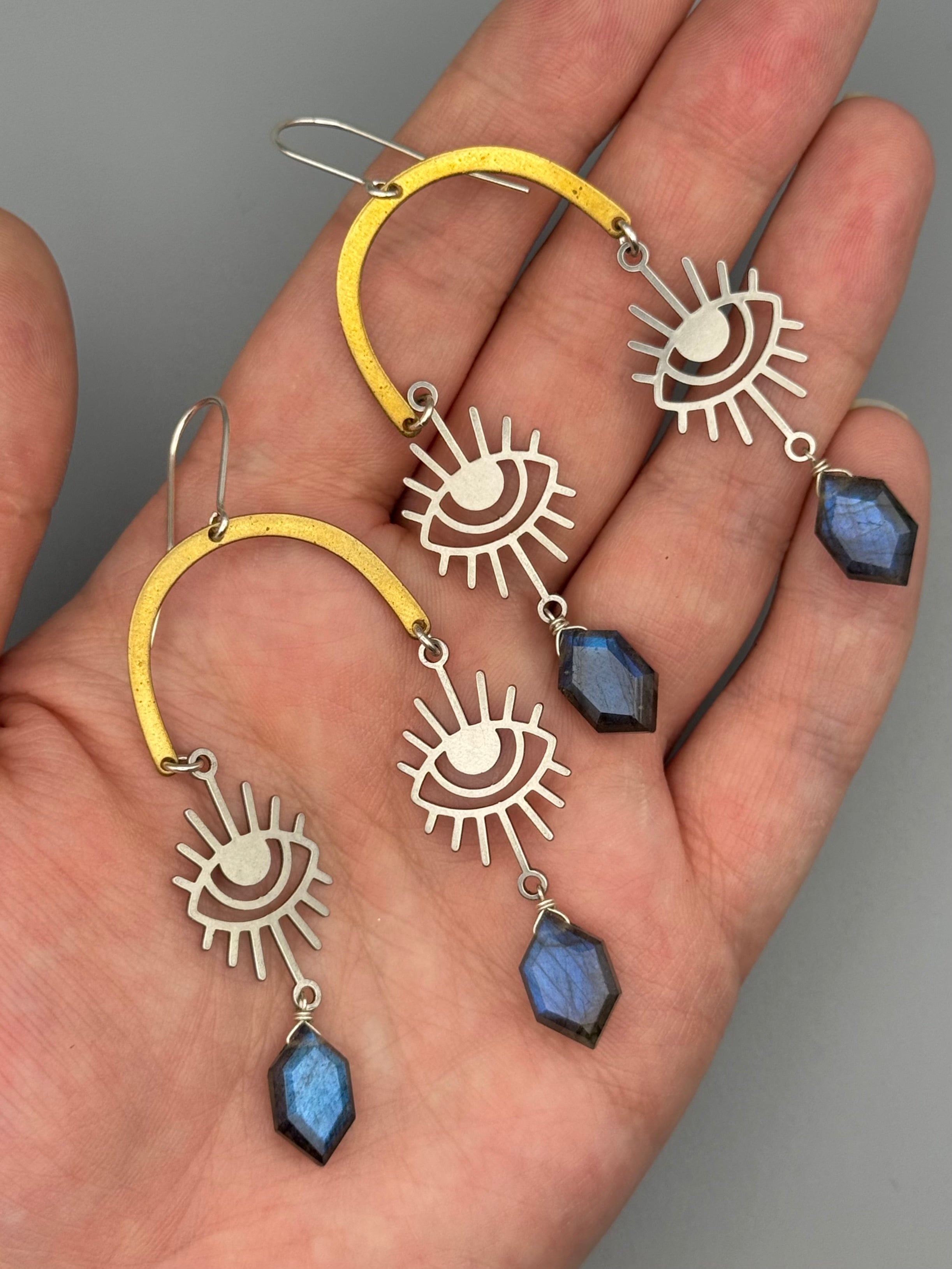 •EYE ON THE PRIZE• labradorite + mixed metal earrings