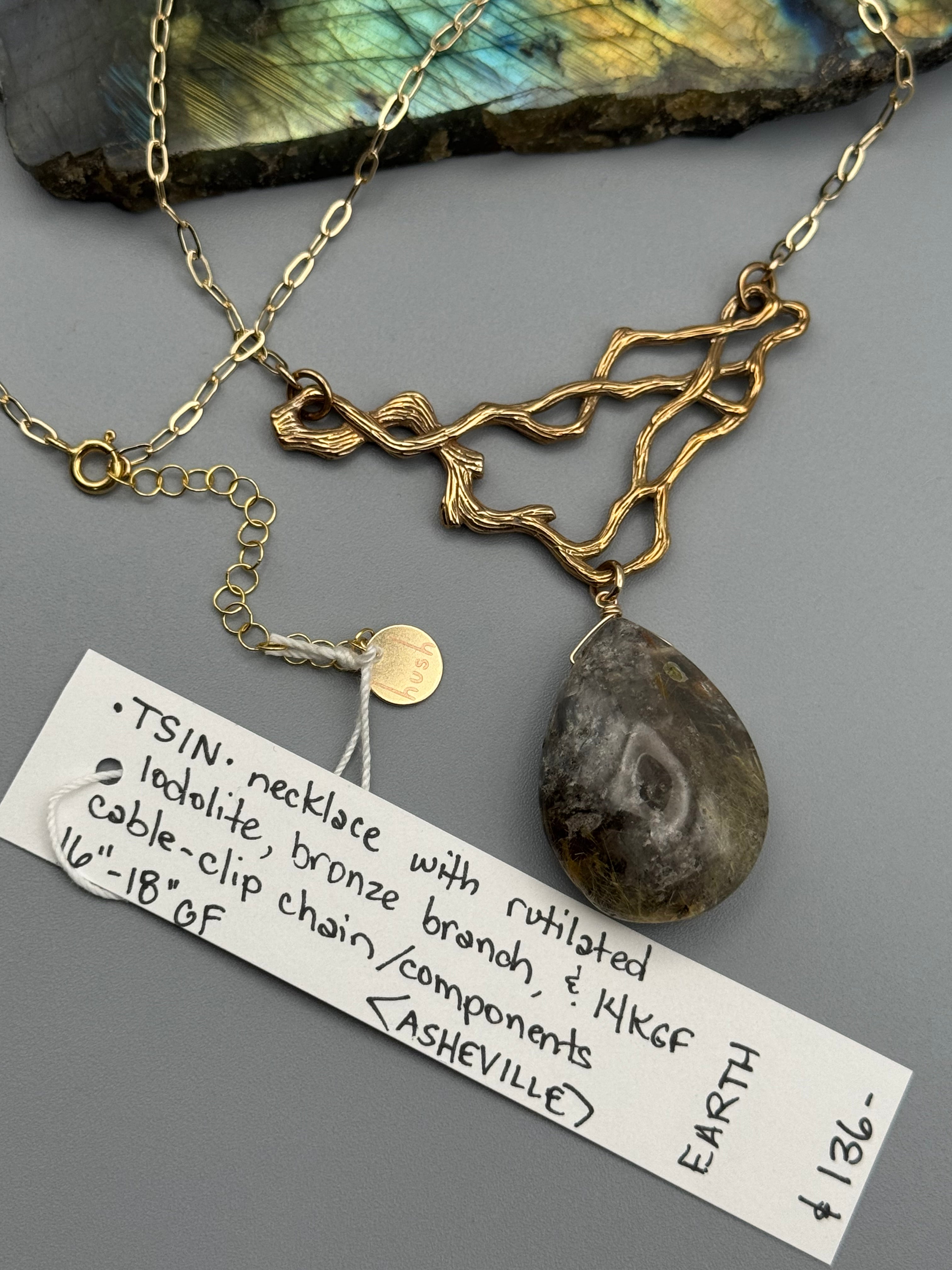 •TSIN• rutilated lodolite + gold necklace (16"-18" long)