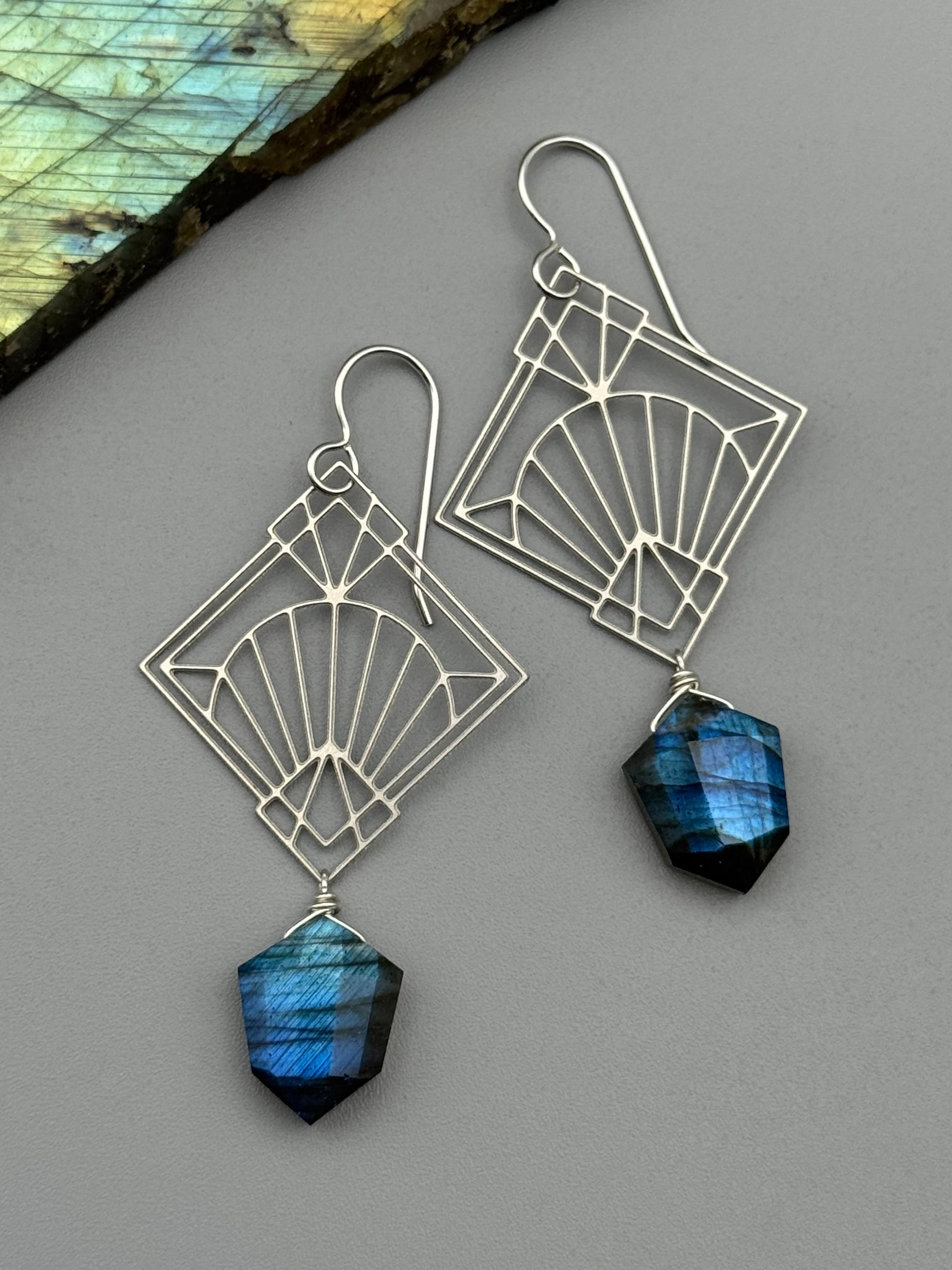 •DECO DIAMOND• labradorite shield + silver earrings