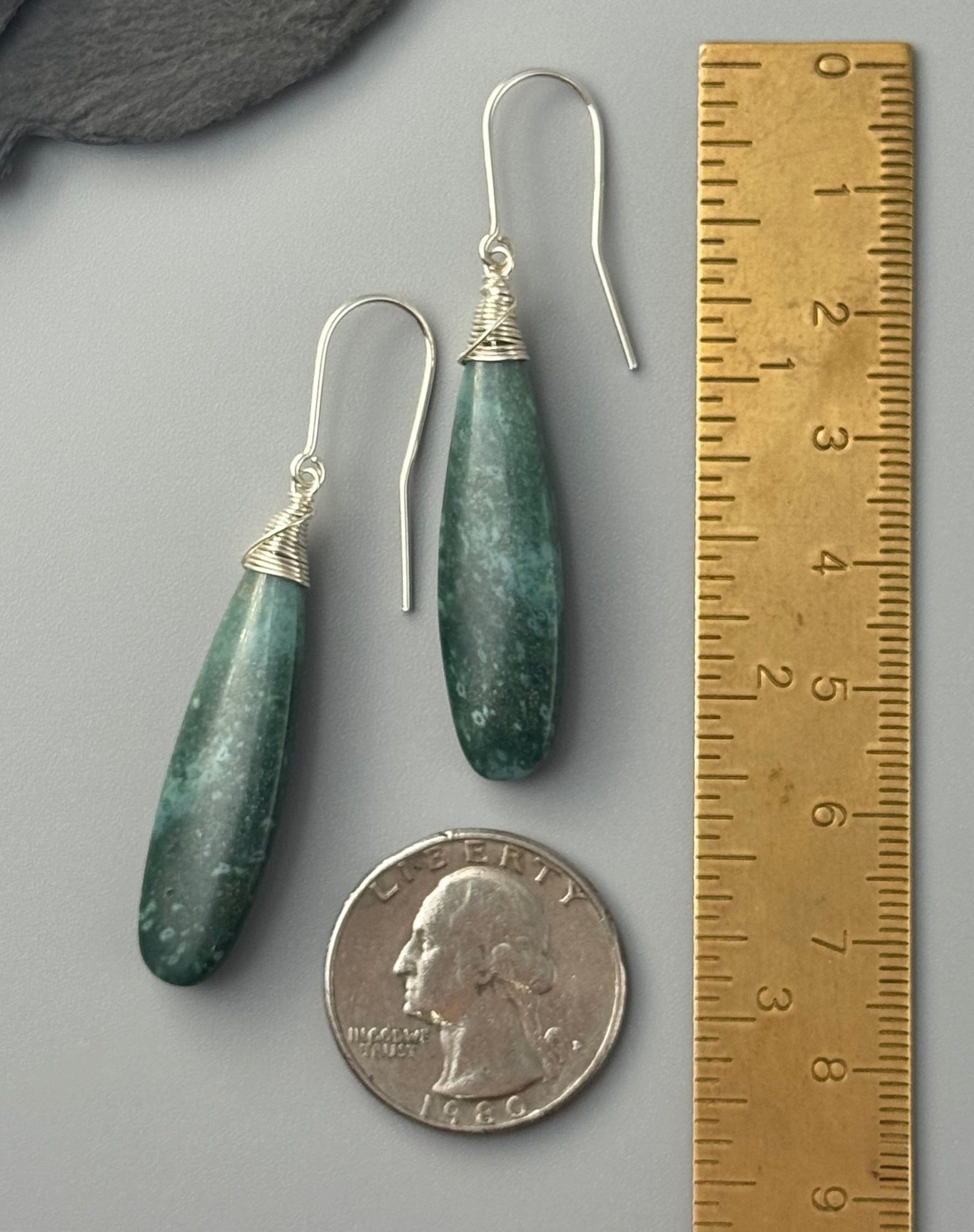 •STRAY• green mountain jade + silver earrings