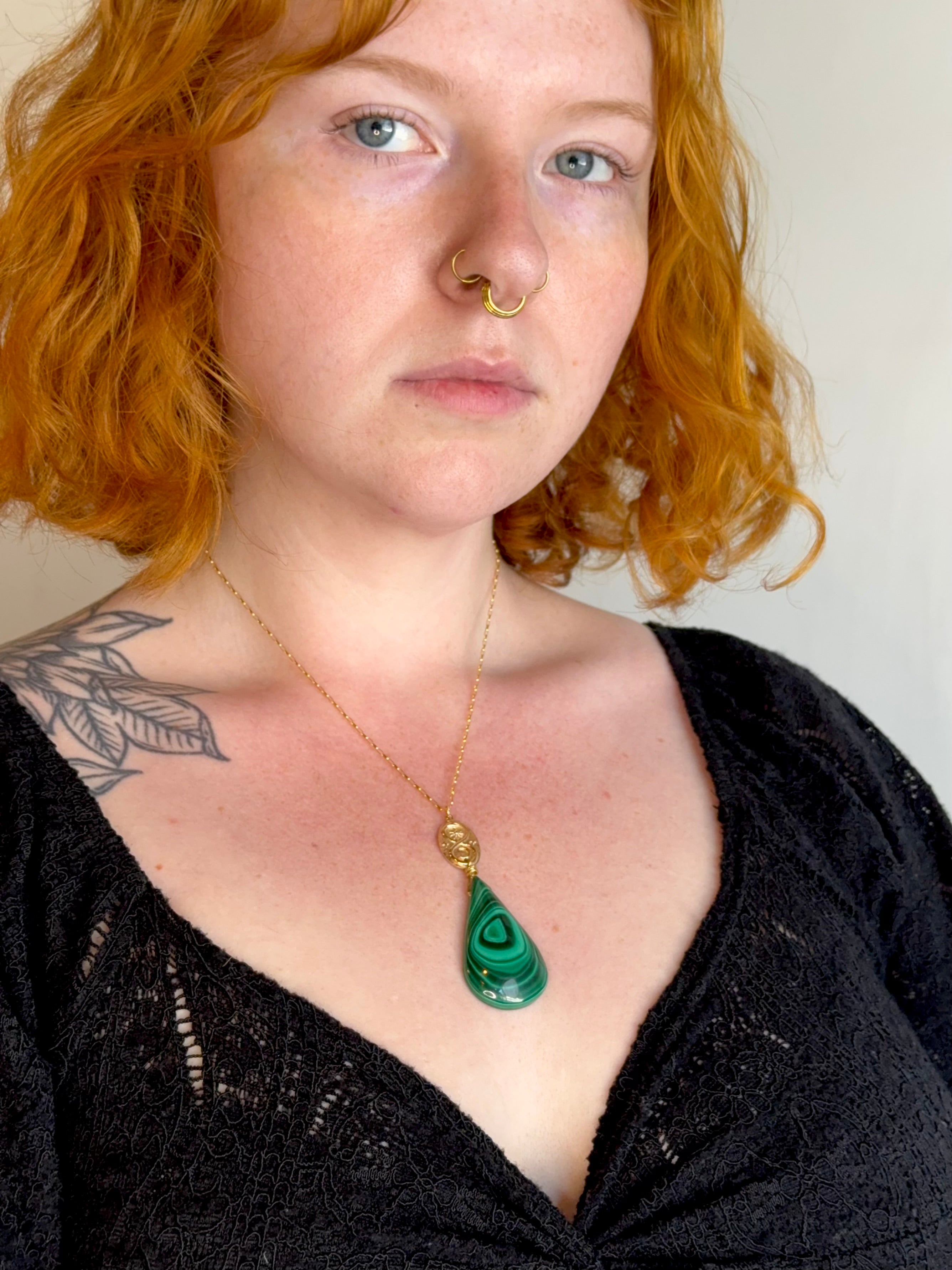 •SUEÑO• malachite + infinity snake + gold necklace (18"-20" long)