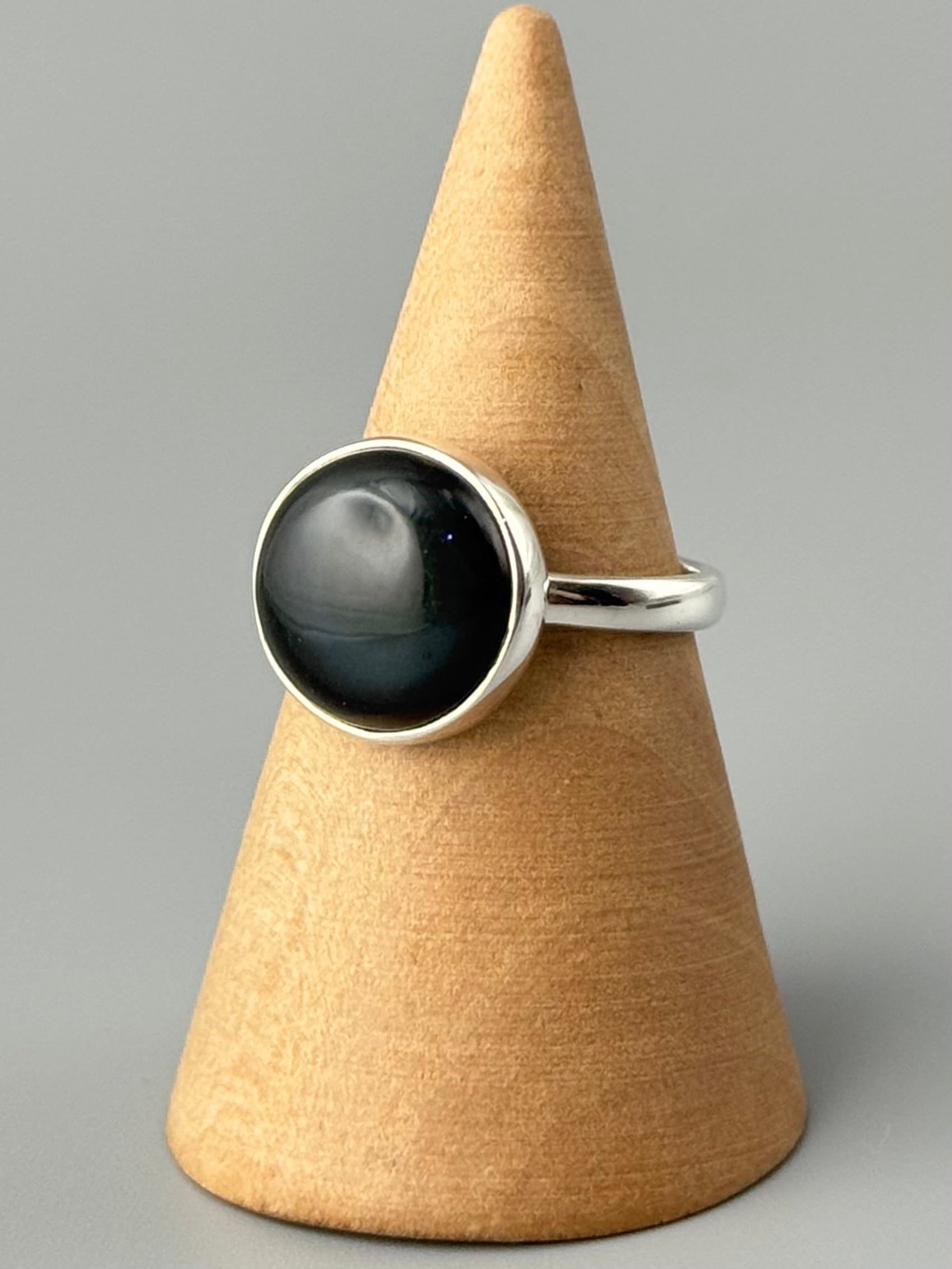 •RAINBOW OBSIDIAN - ROUND• simple bezel silver ring (size 7)