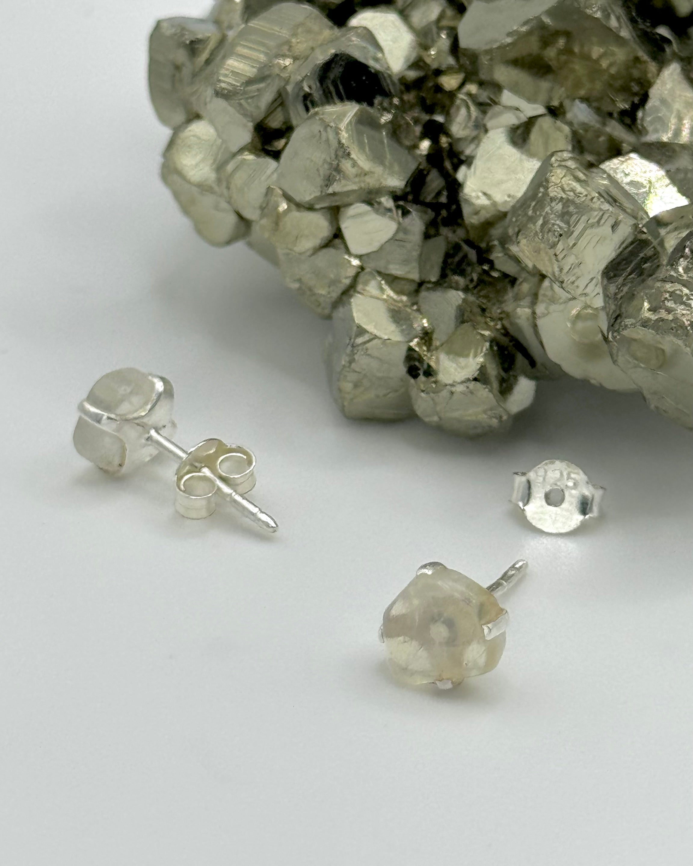 •RAINBOW MOONSTONE - FREEFORM• silver prong set stud earrings