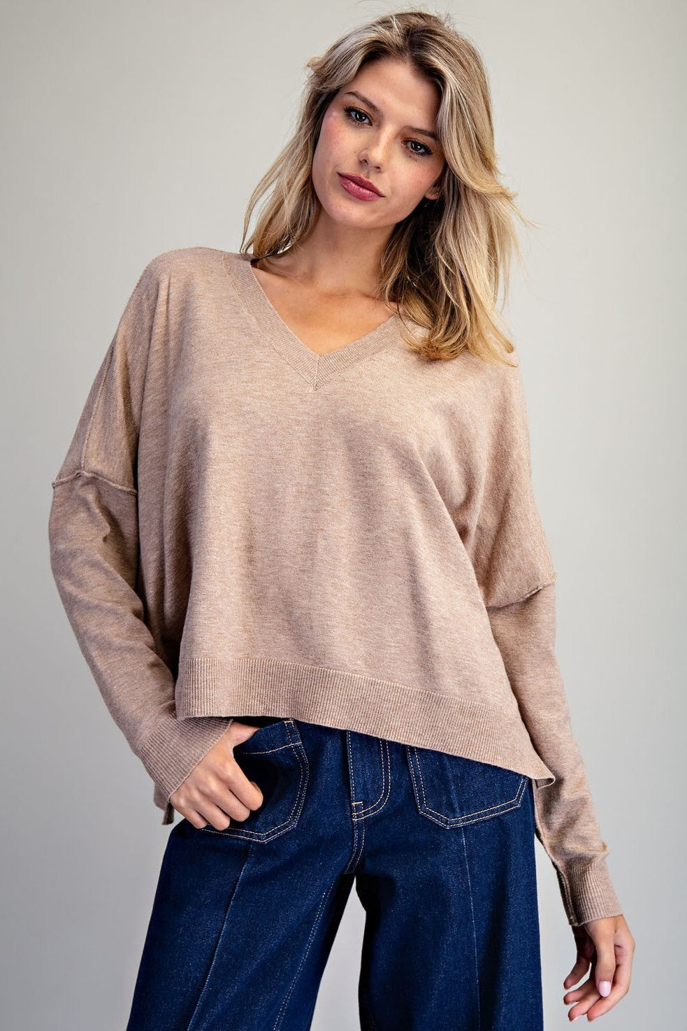 •MEGAN• exposed seam V-neck sweater