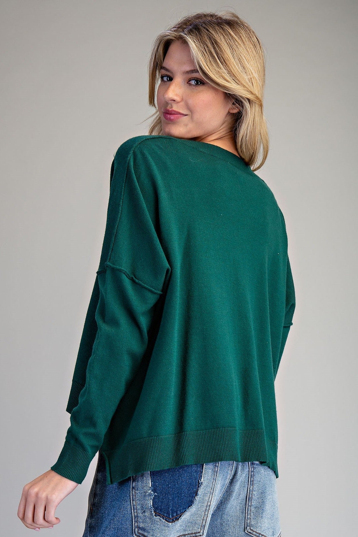 •MEGAN• exposed seam V-neck sweater