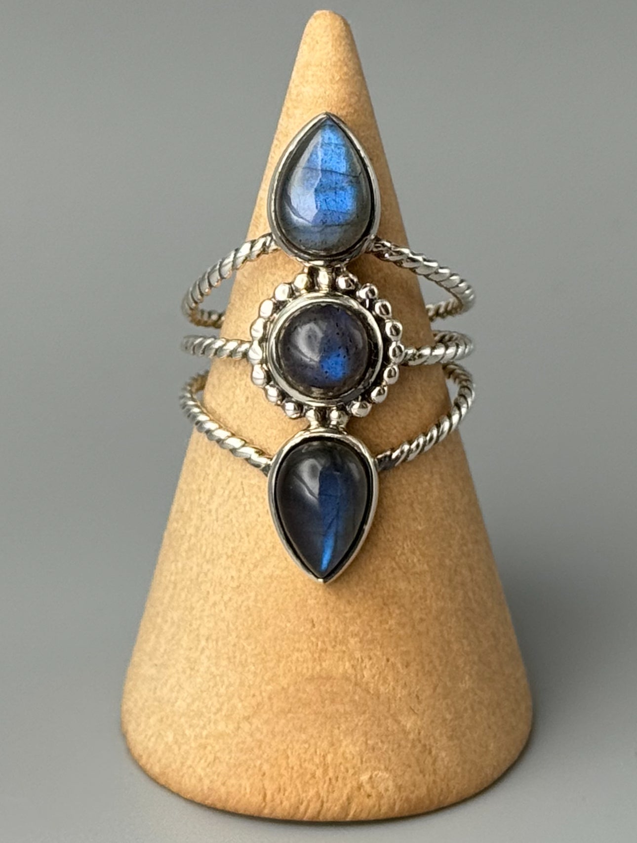 •LABRADORITE - EQUATOR• triple split band silver ring (size 8)