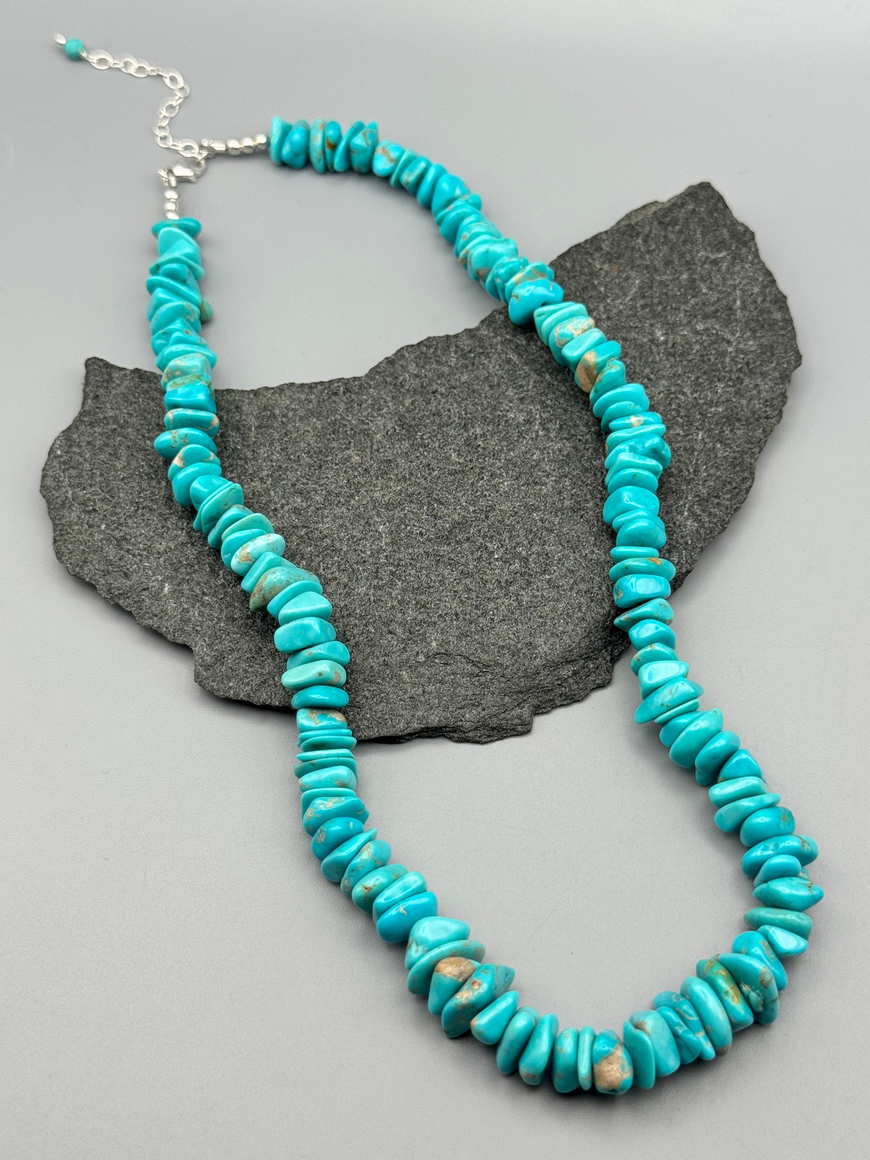 •HUBEI TURQUOISE - CHUNKY STRAND• silver beaded necklace (17.5" - 19.5" long)