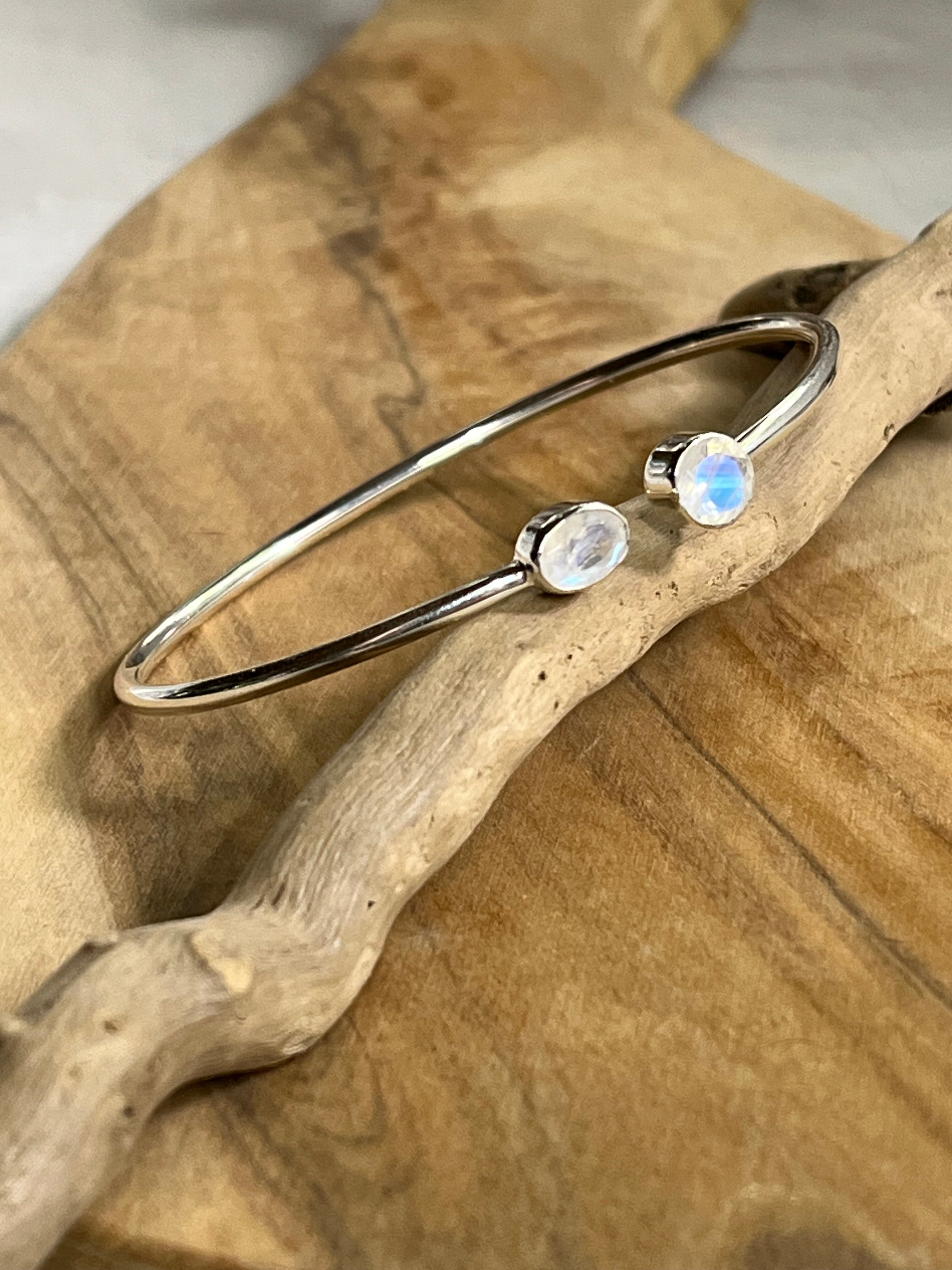 •OVAL + CIRCLE• rainbow moonstone + silver twist-on cuff bracelet