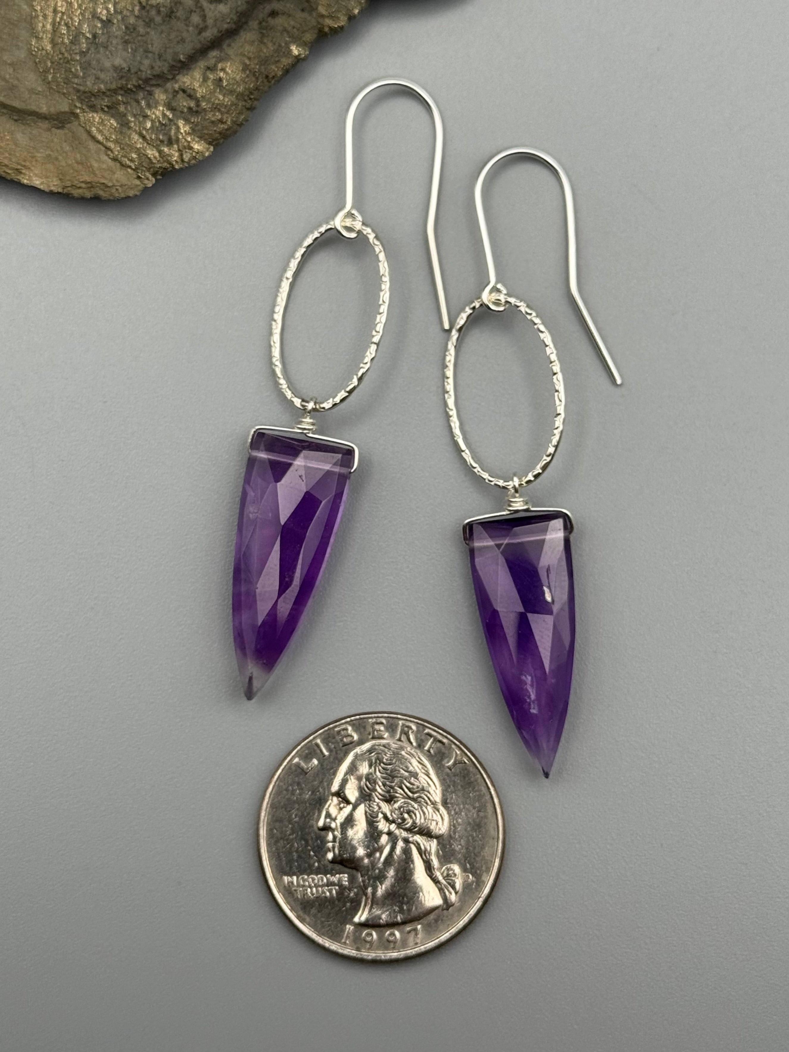 •IO• amethyst fang + silver earrings