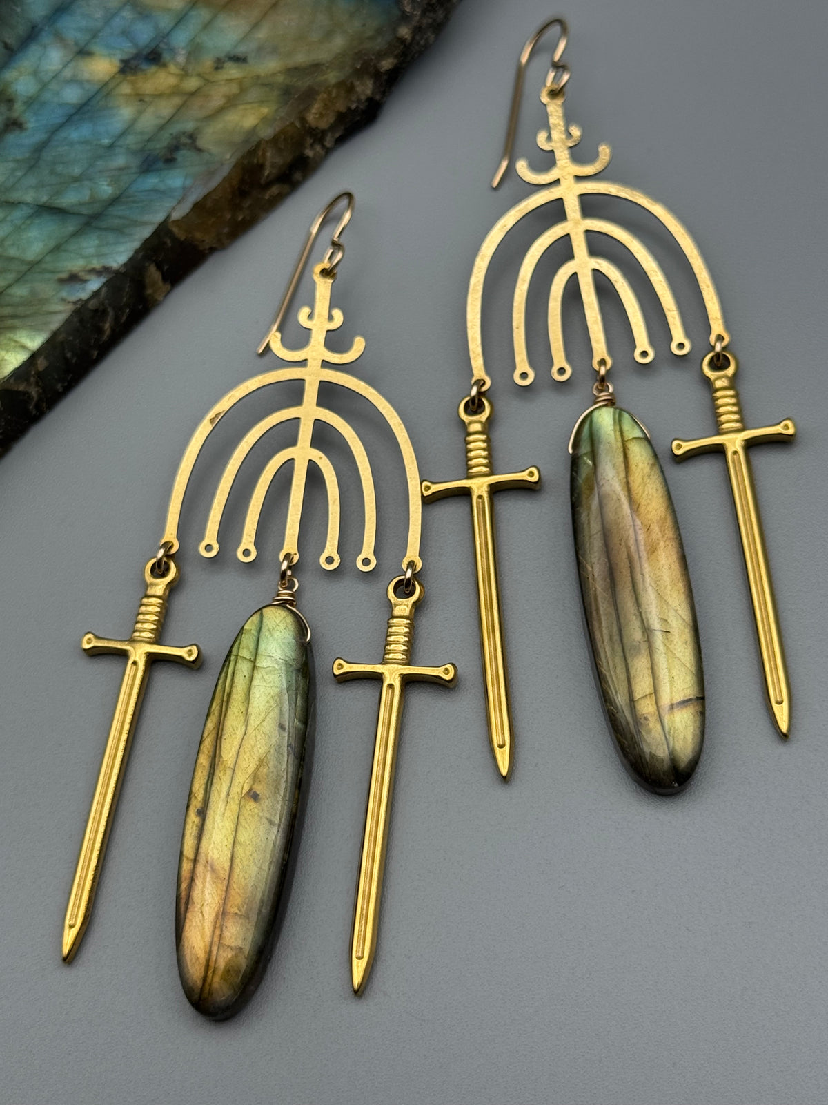 •VALKYRIE• golden labradorite oval + gold earrings