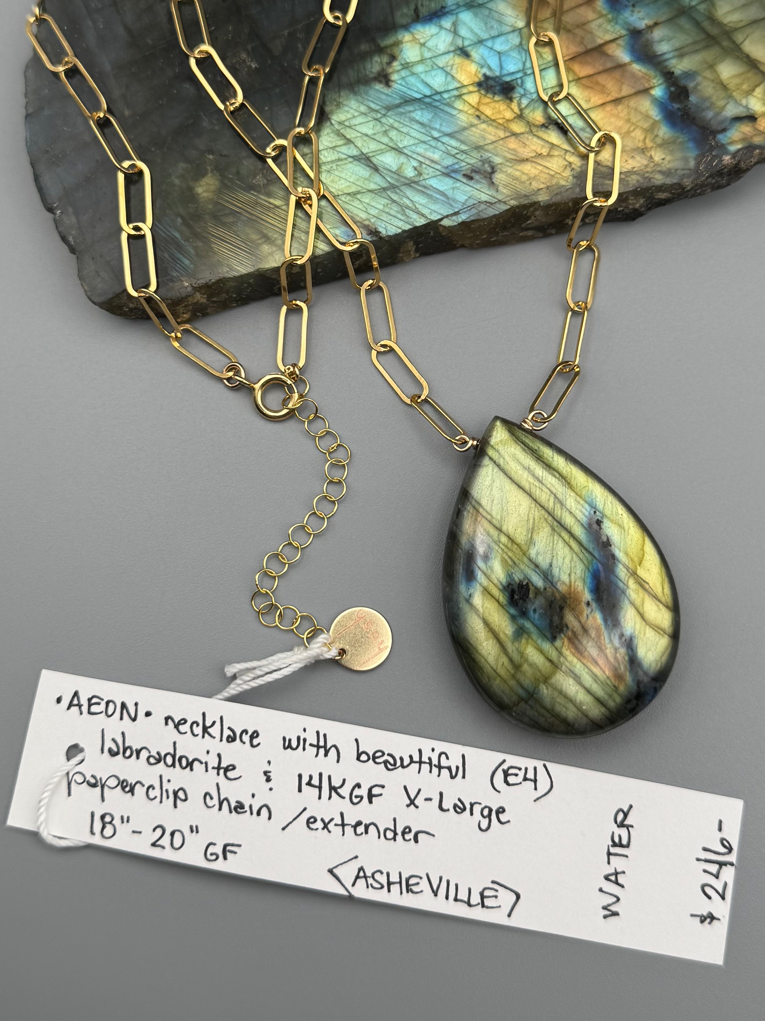•AEON• labradorite tear + gold necklace (18"-20" long)