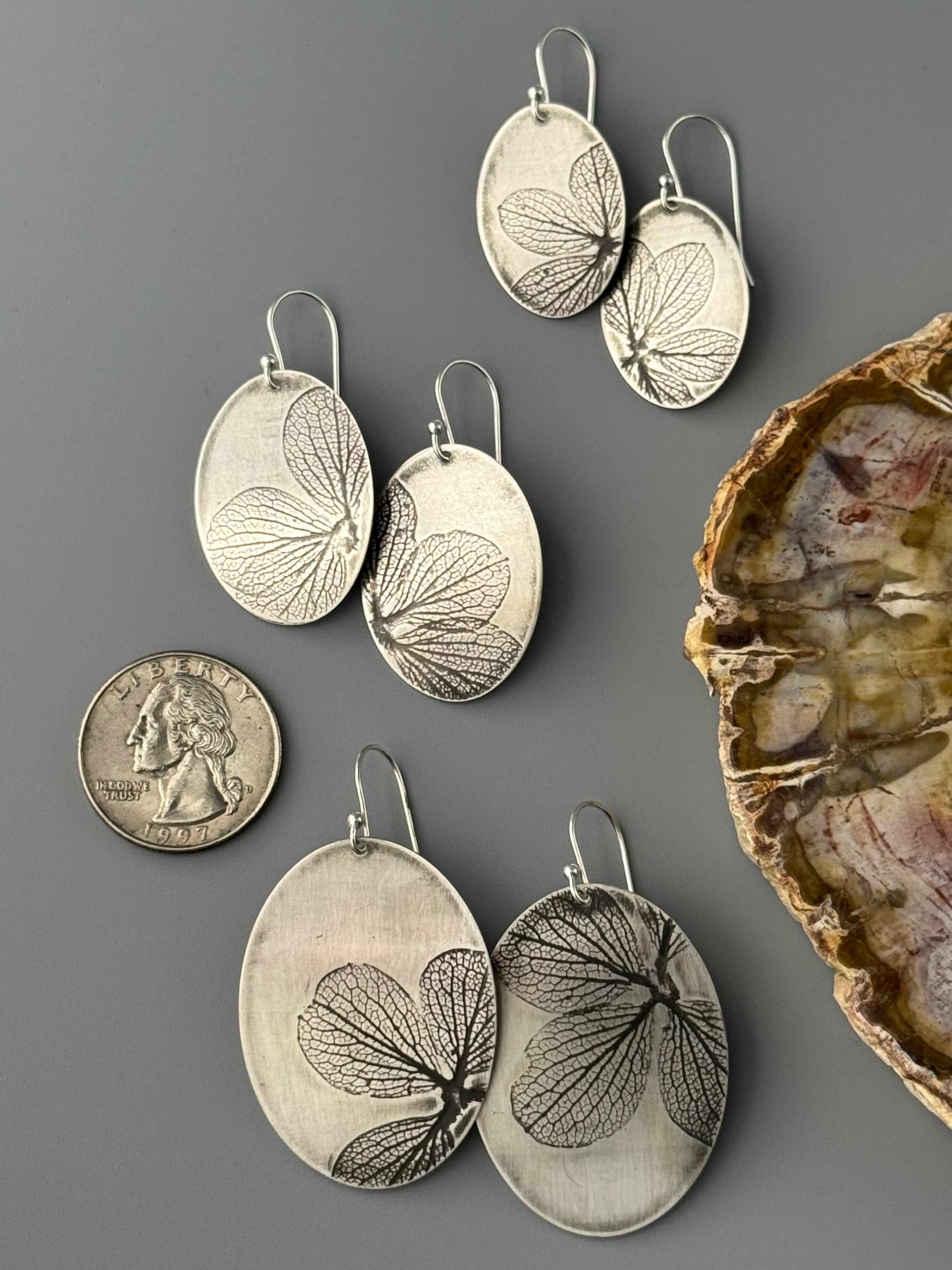 •HYDRANGEA OVOID• silver dangle earrings