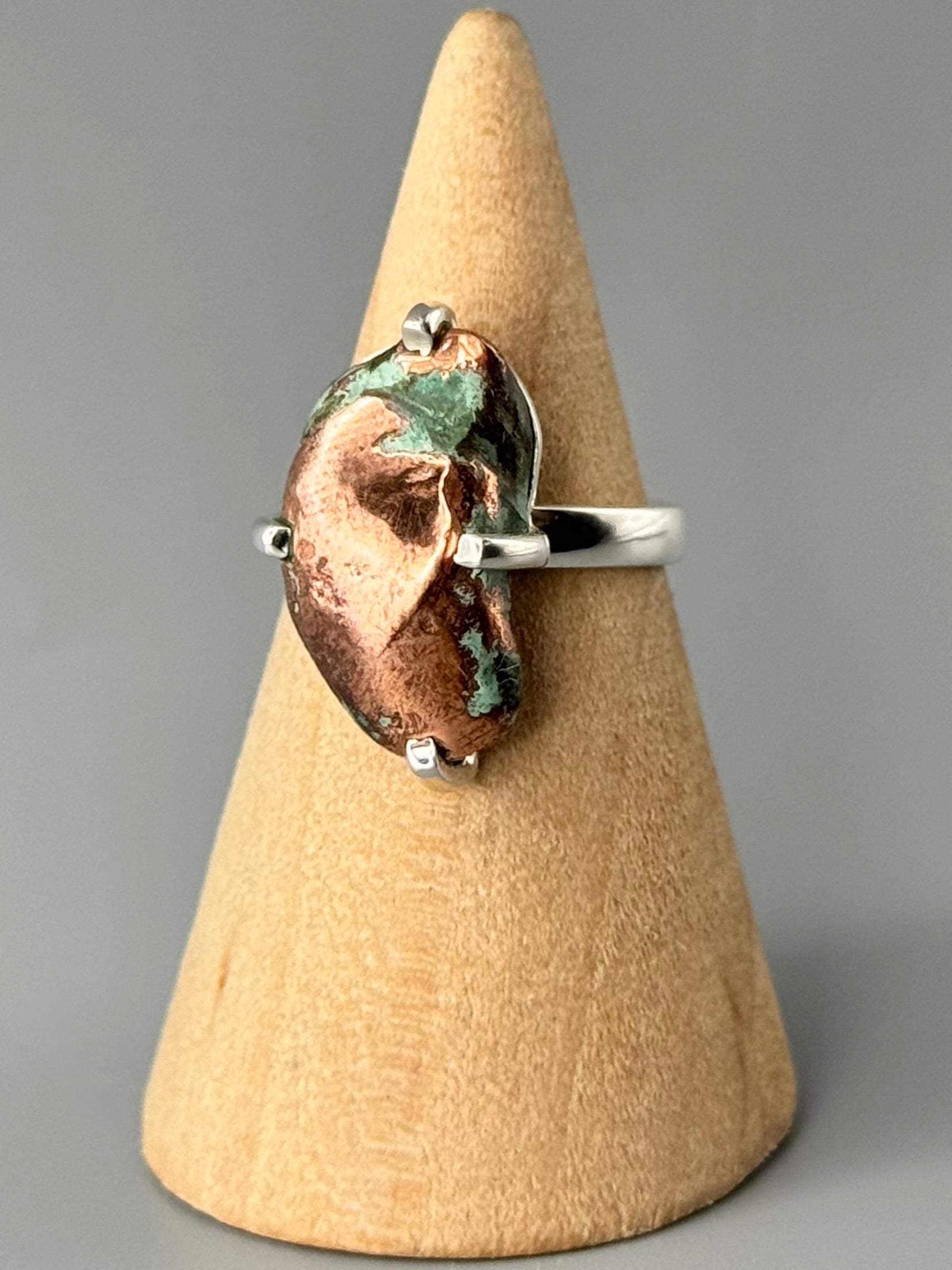 •COPPER SPLASH• prong set silver ring (size 6)
