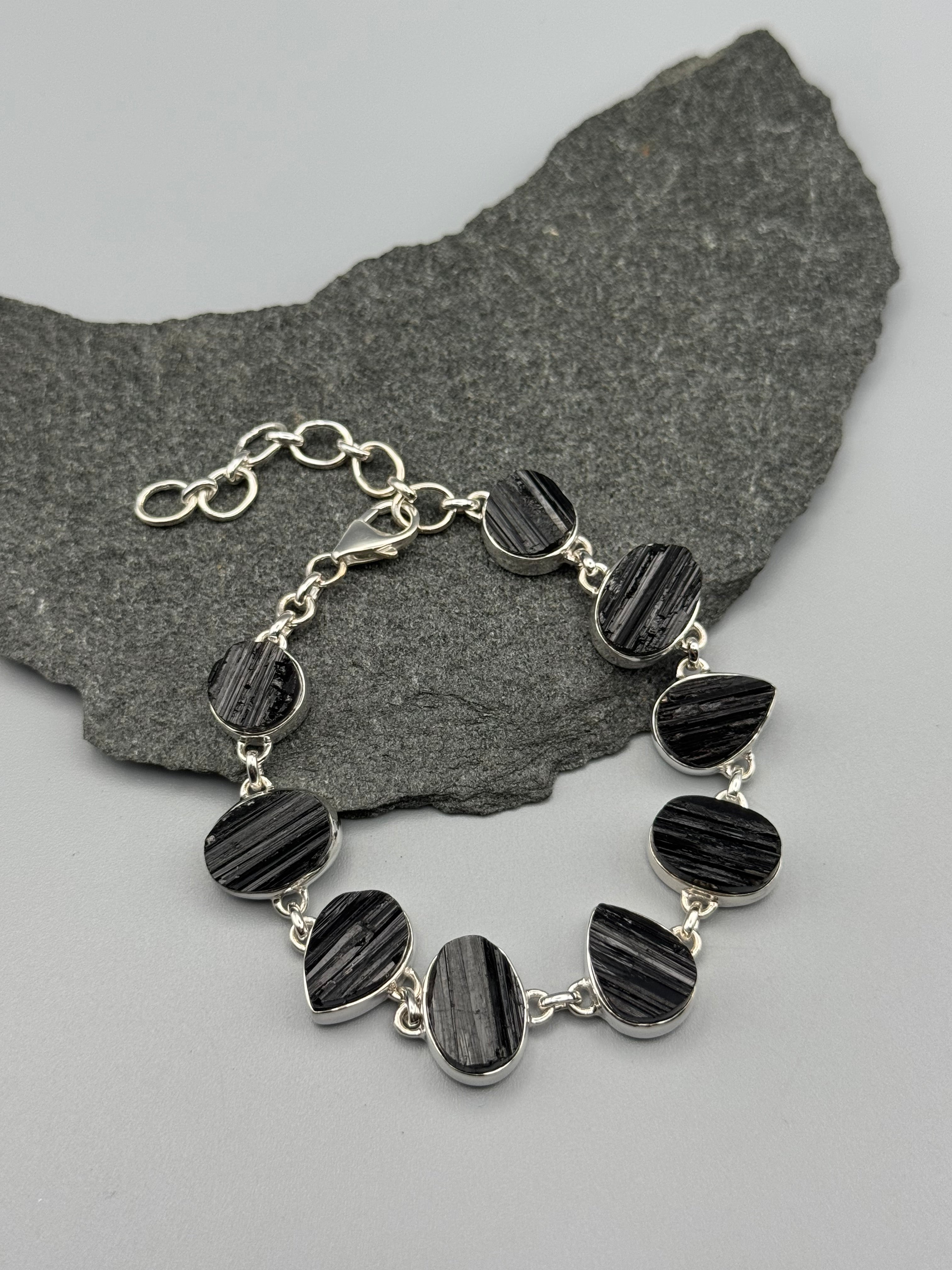 •BLACK TOURMALINE - GEO MIX• linked silver bracelet (7.25" - 9")