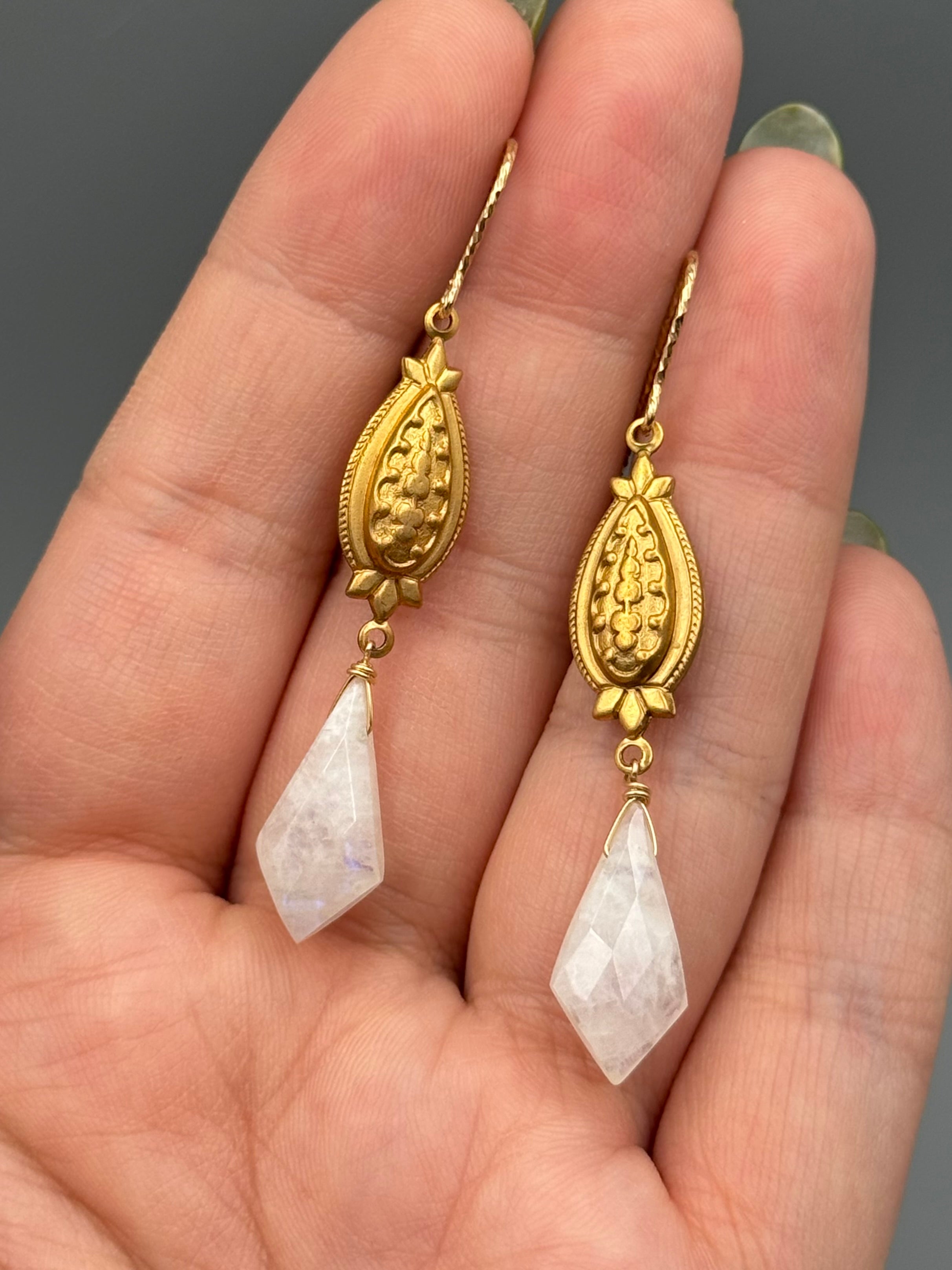 •CONTESSA• rainbow moonstone kite + gold earrings