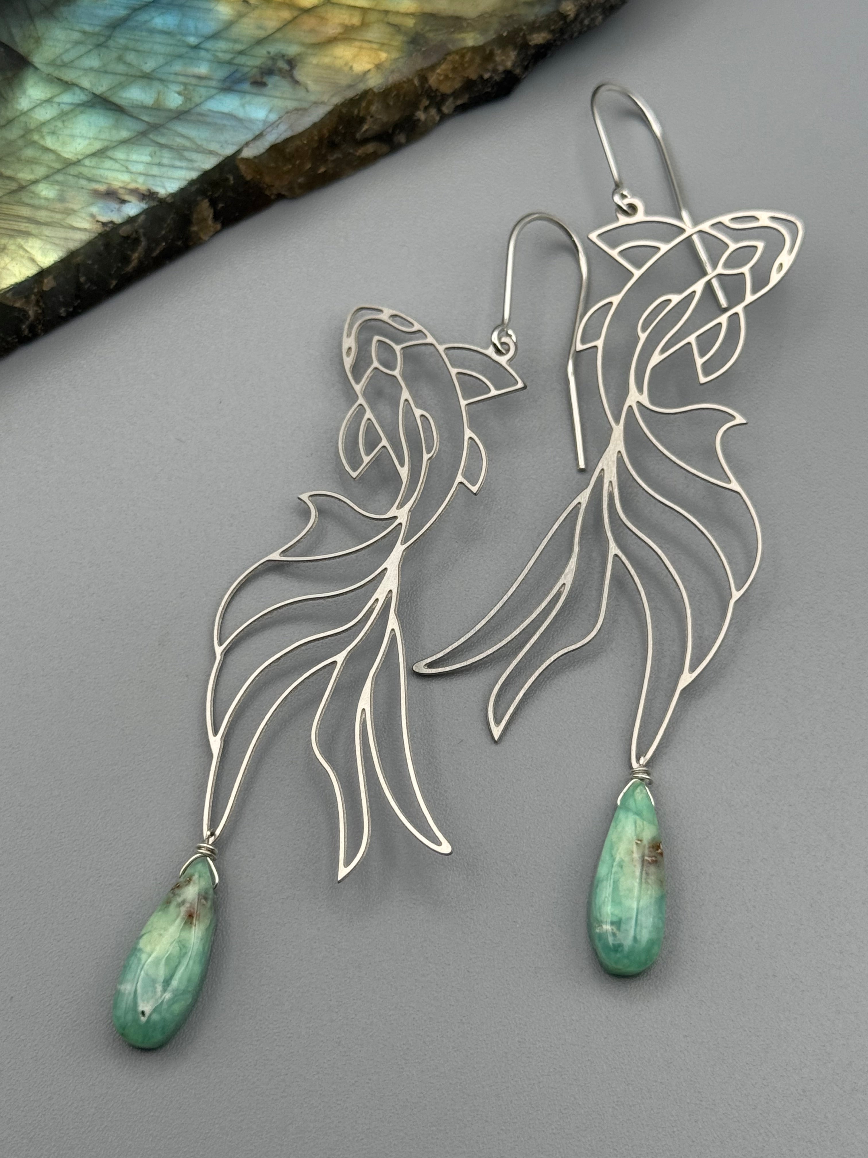 •KOI• chrysoprase + silver earrings