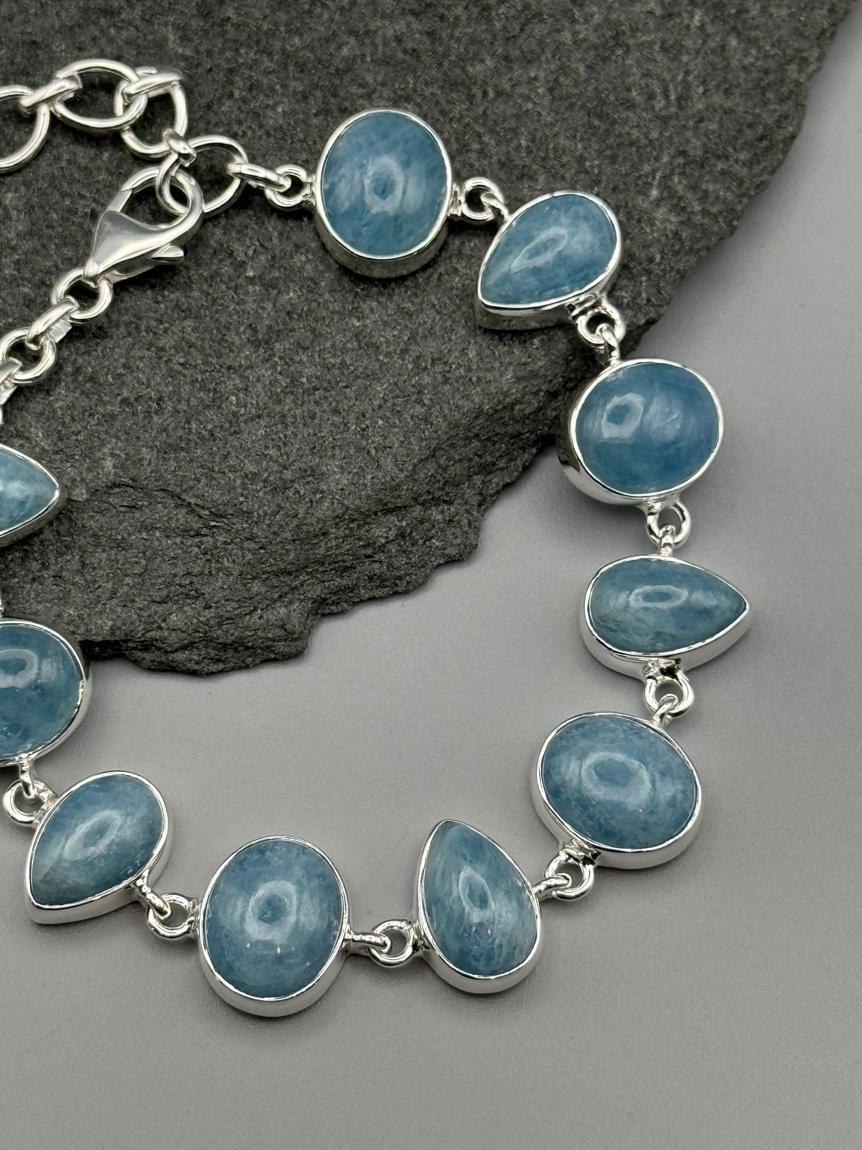 •AQUAMARINE - GEO MIX• linked silver bracelet (7" - 9")