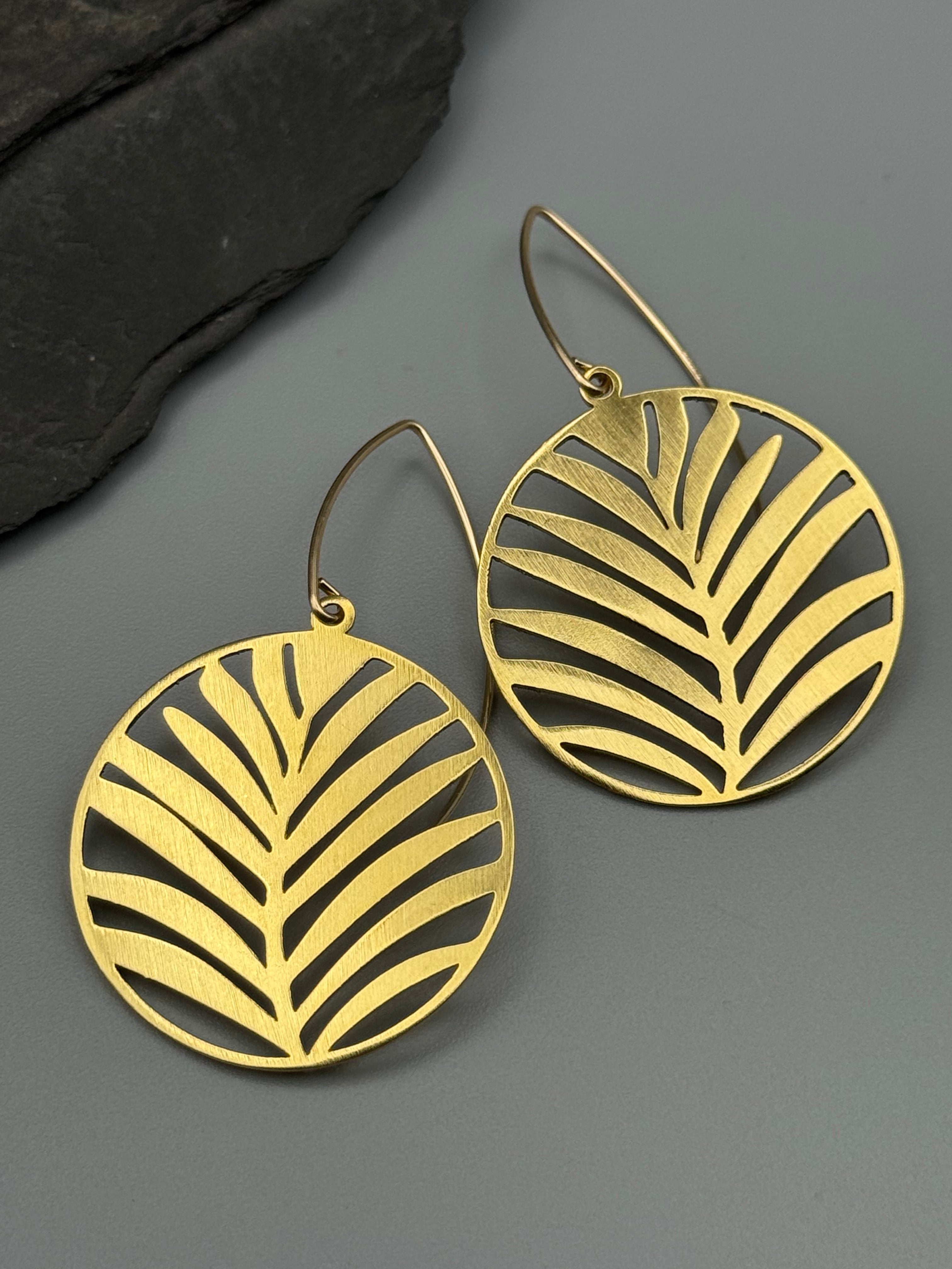 •AVENTURA• gold dangle earrings