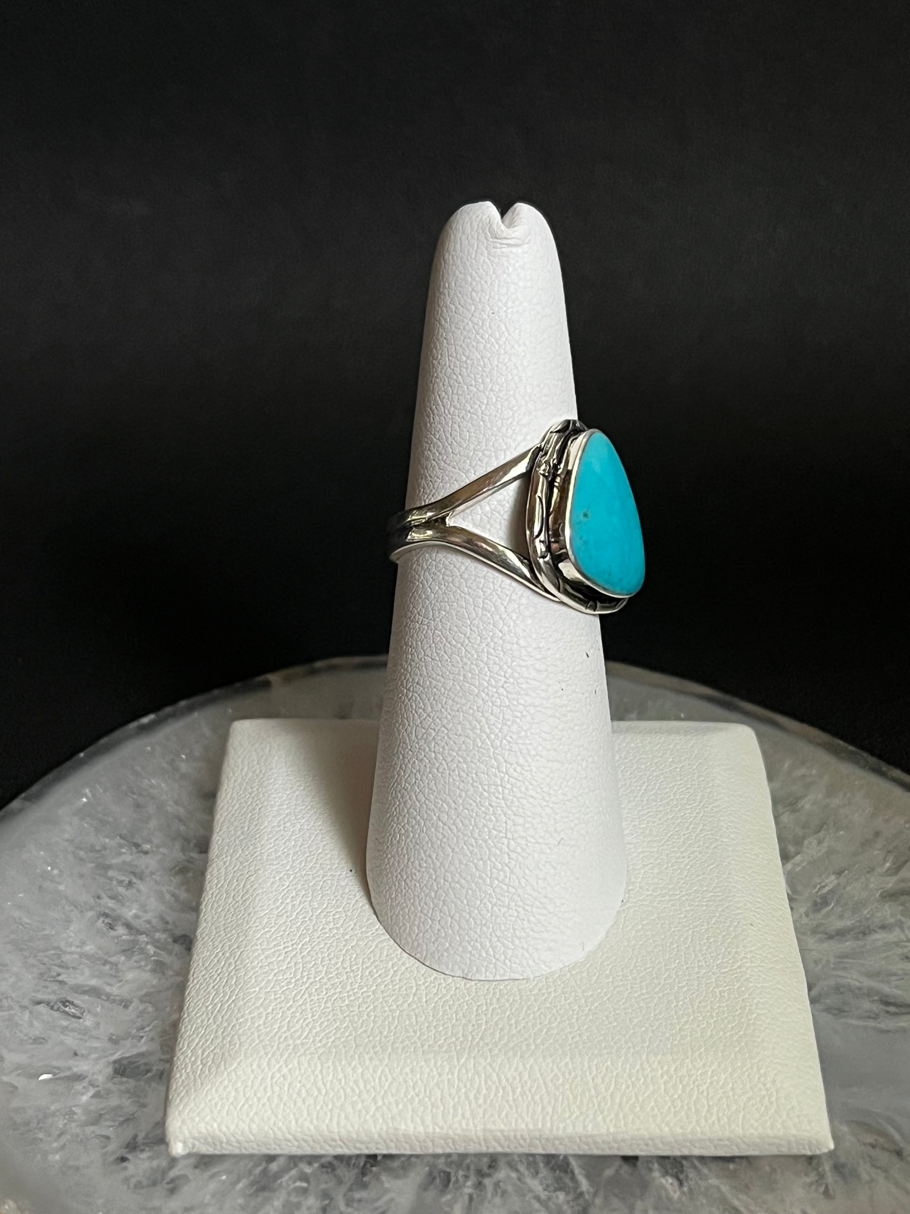 •BLUE RIDGE NEVADA TURQUOISE• Navajo silver ring (size 6.25)
