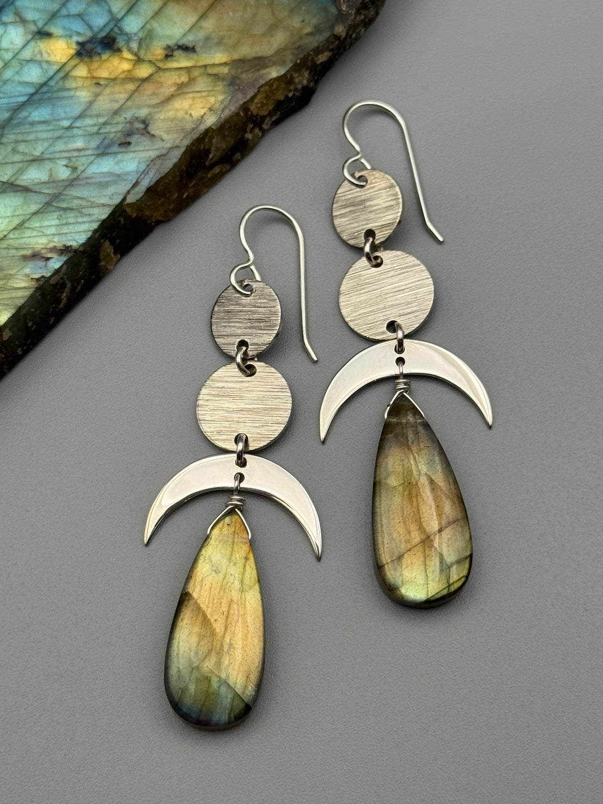 •NYX - MOONSTACK• golden labradorite tear + silver earrings