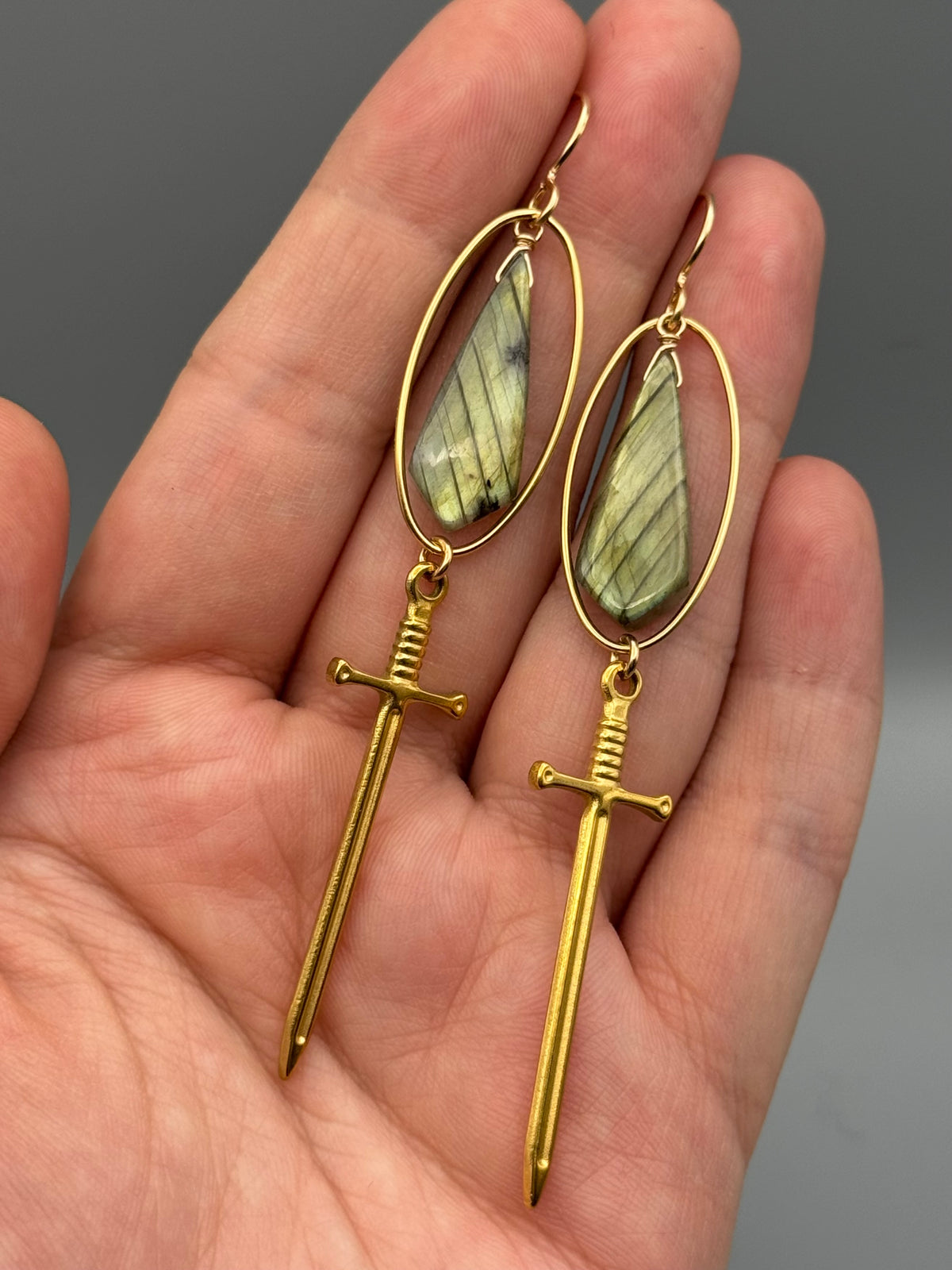 •DAMARIS• golden labradorite kite + gold earrings