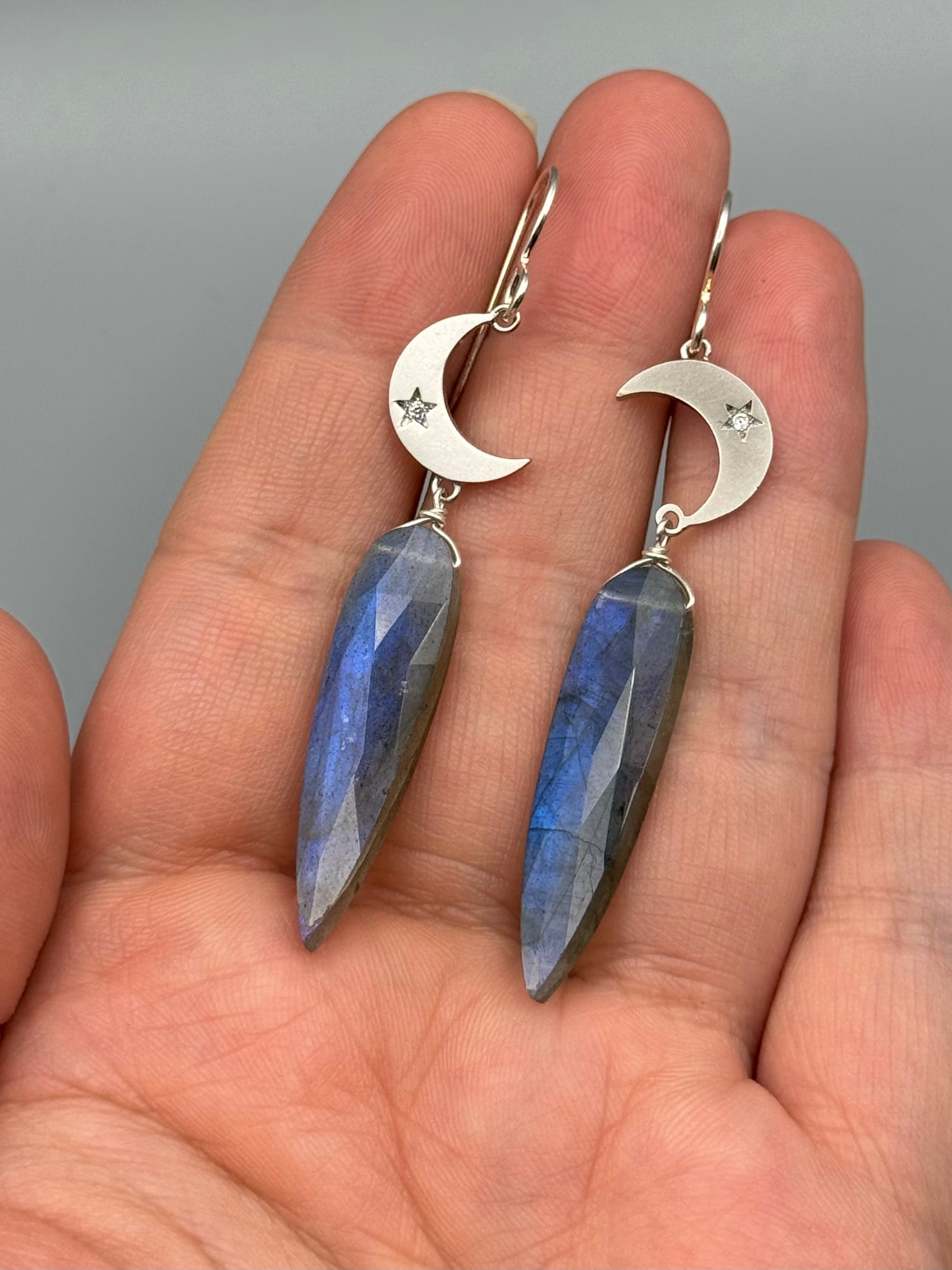 •CRYSTAL CRESCENT• labradorite + silver earrings
