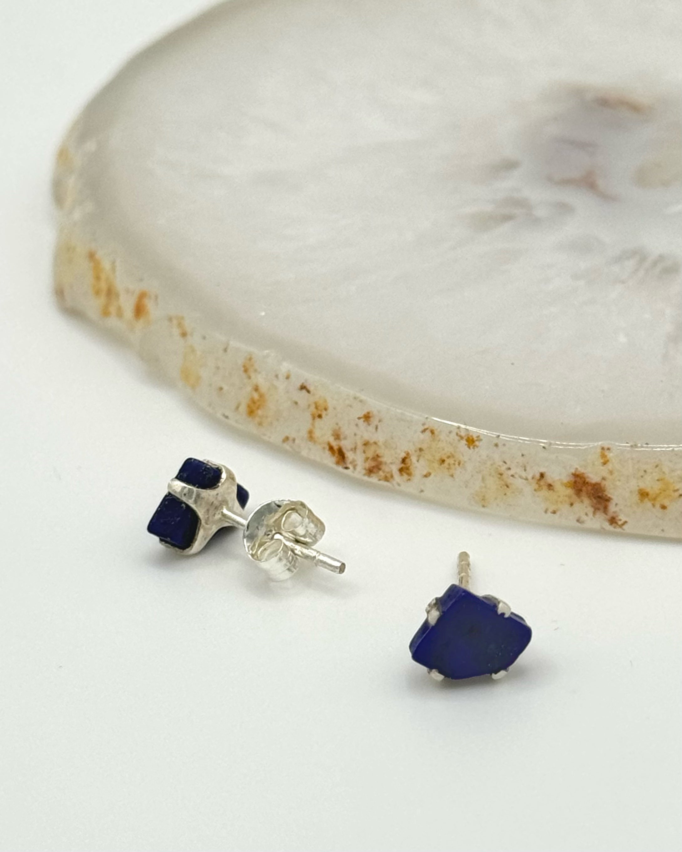 •LAPIS LAZULI• silver prong set stud earrings