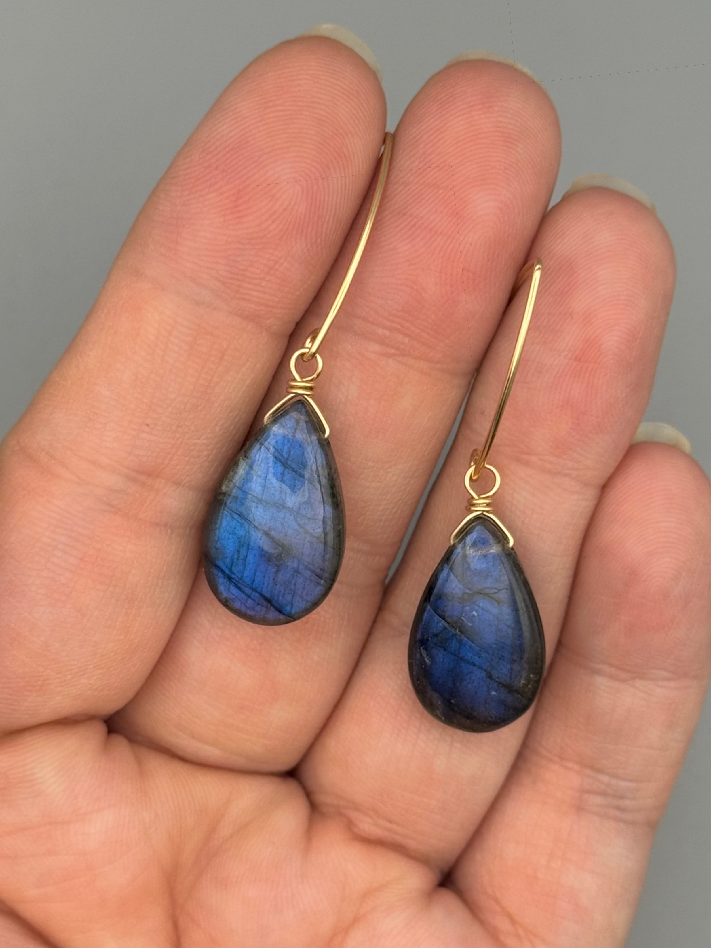 •STRAY• labradorite tear + gold earrings
