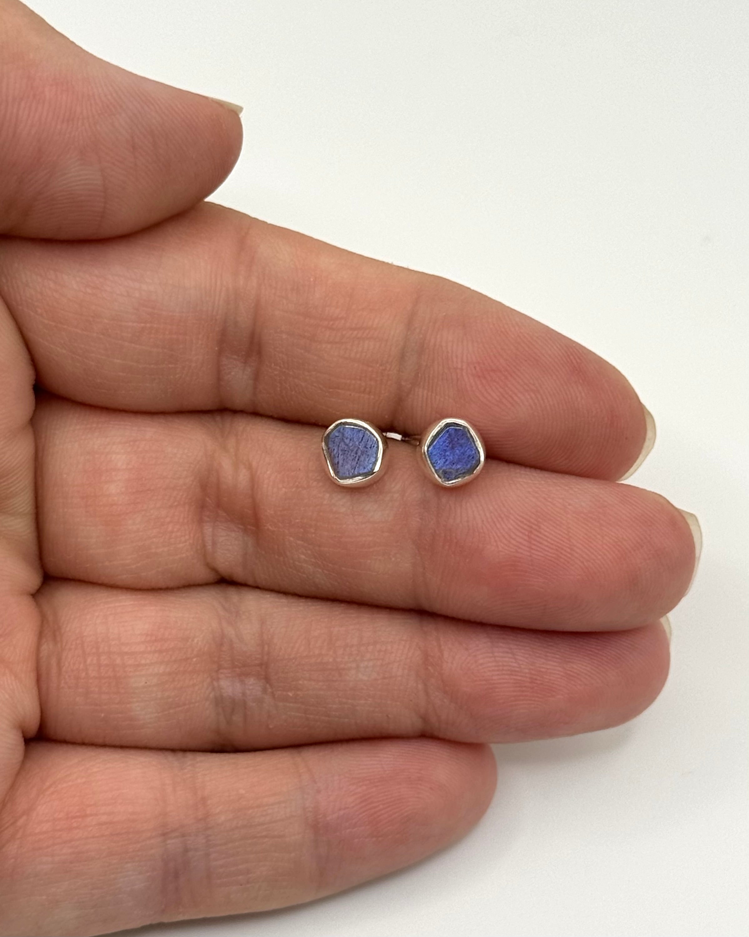 •LABRADORITE - LIL' FREEFORM• silver bezel set stud earrings