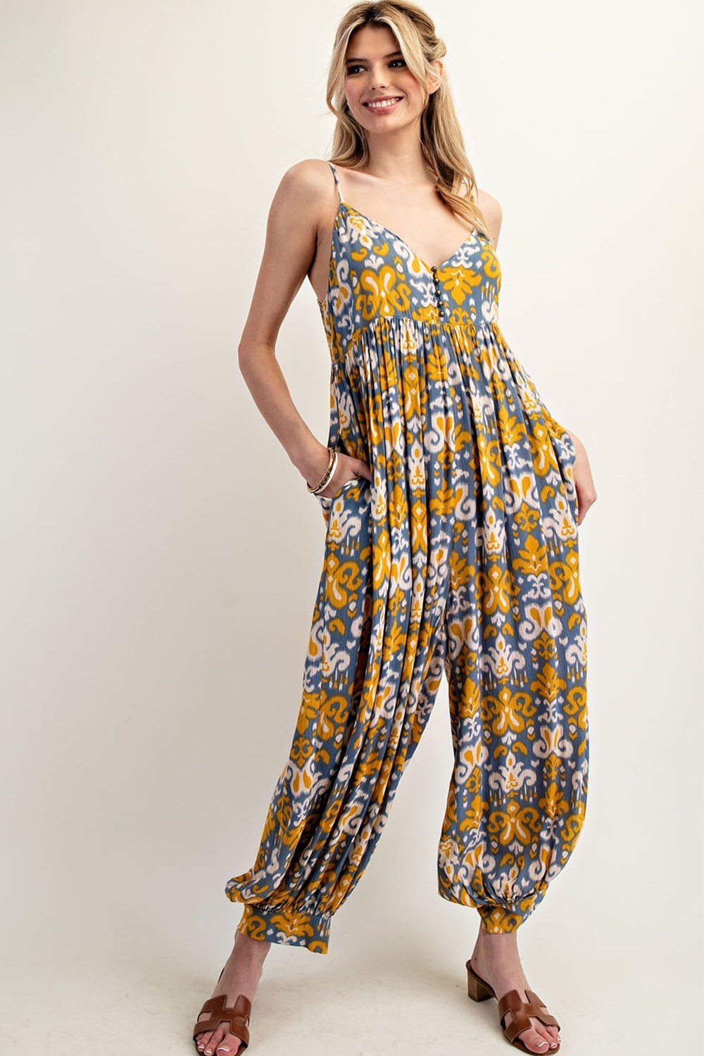 •PEYTON - FLEUR-DE-LIS• relaxed fit V-neck jumpsuit