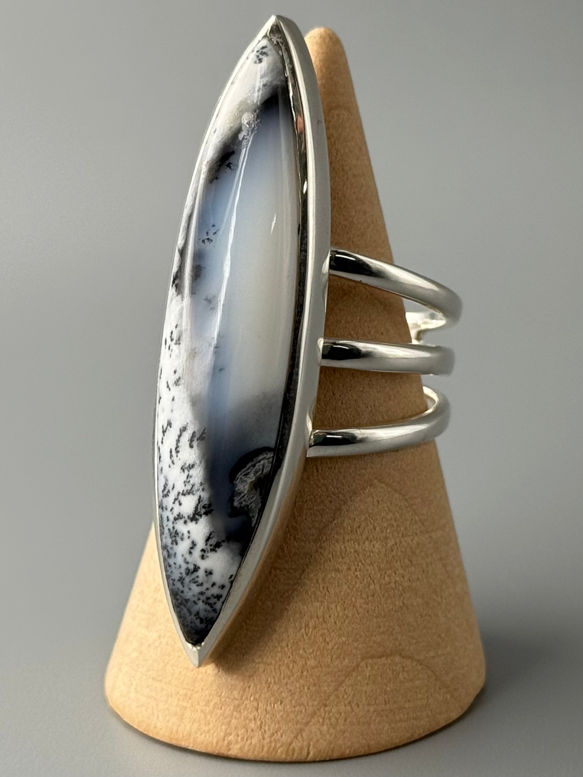 •DENDRITIC OPAL - DEEP MARQUISE• split band silver ring (size 9)