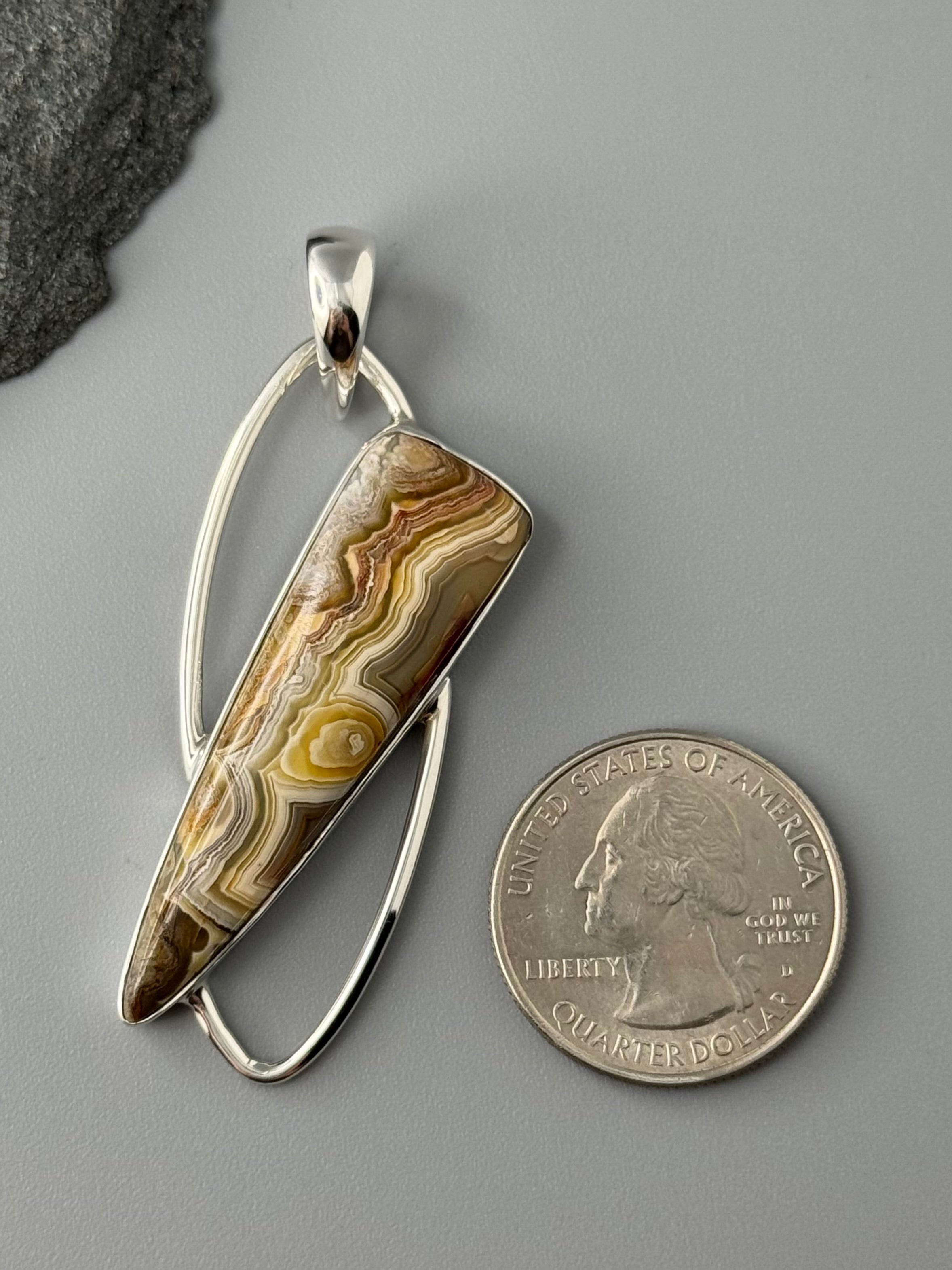 •CRAZY LACE AGATE - PICARD• sterling silver pendant