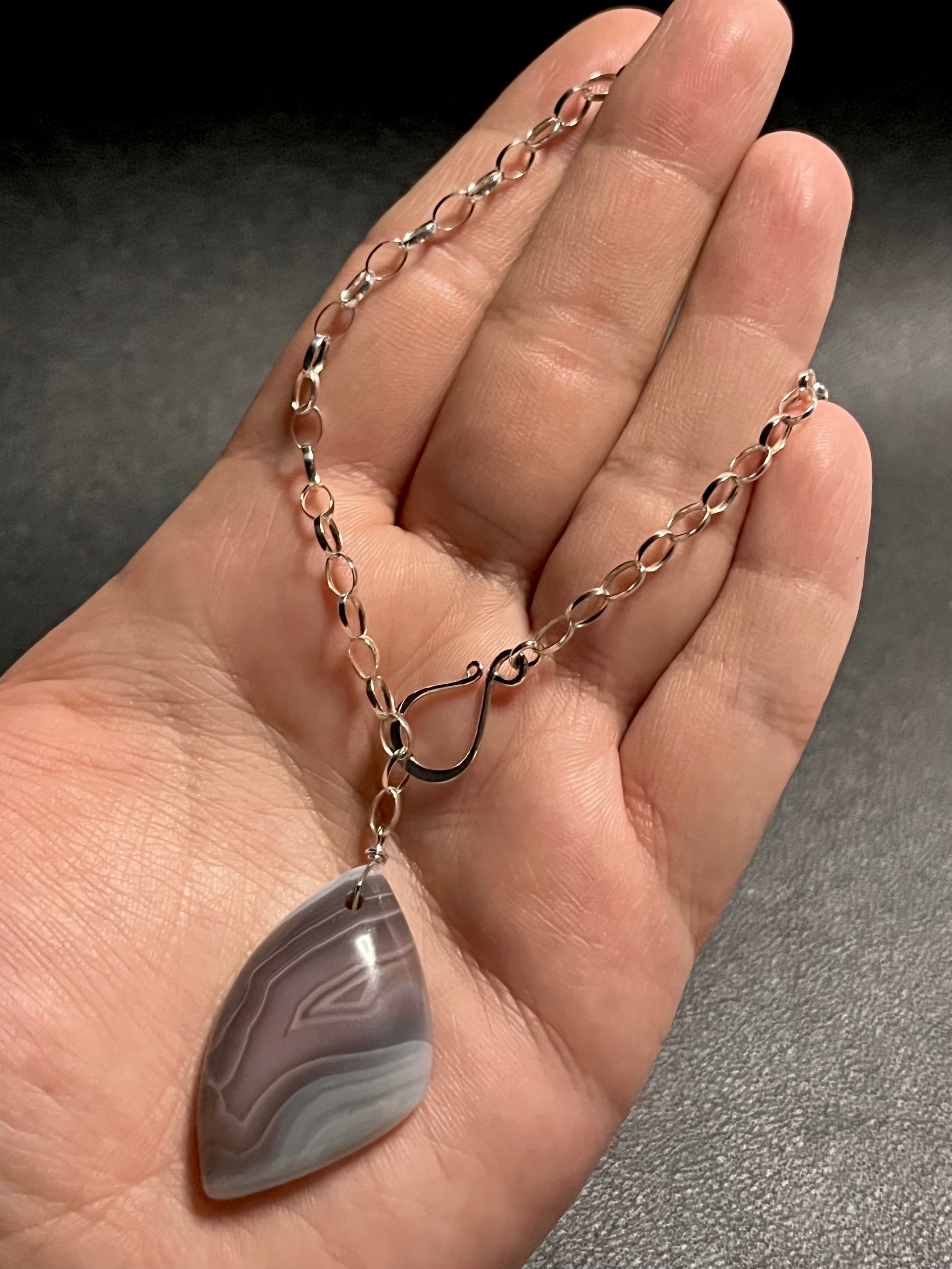 •LINKED• botswana agate + silver necklace (19")
