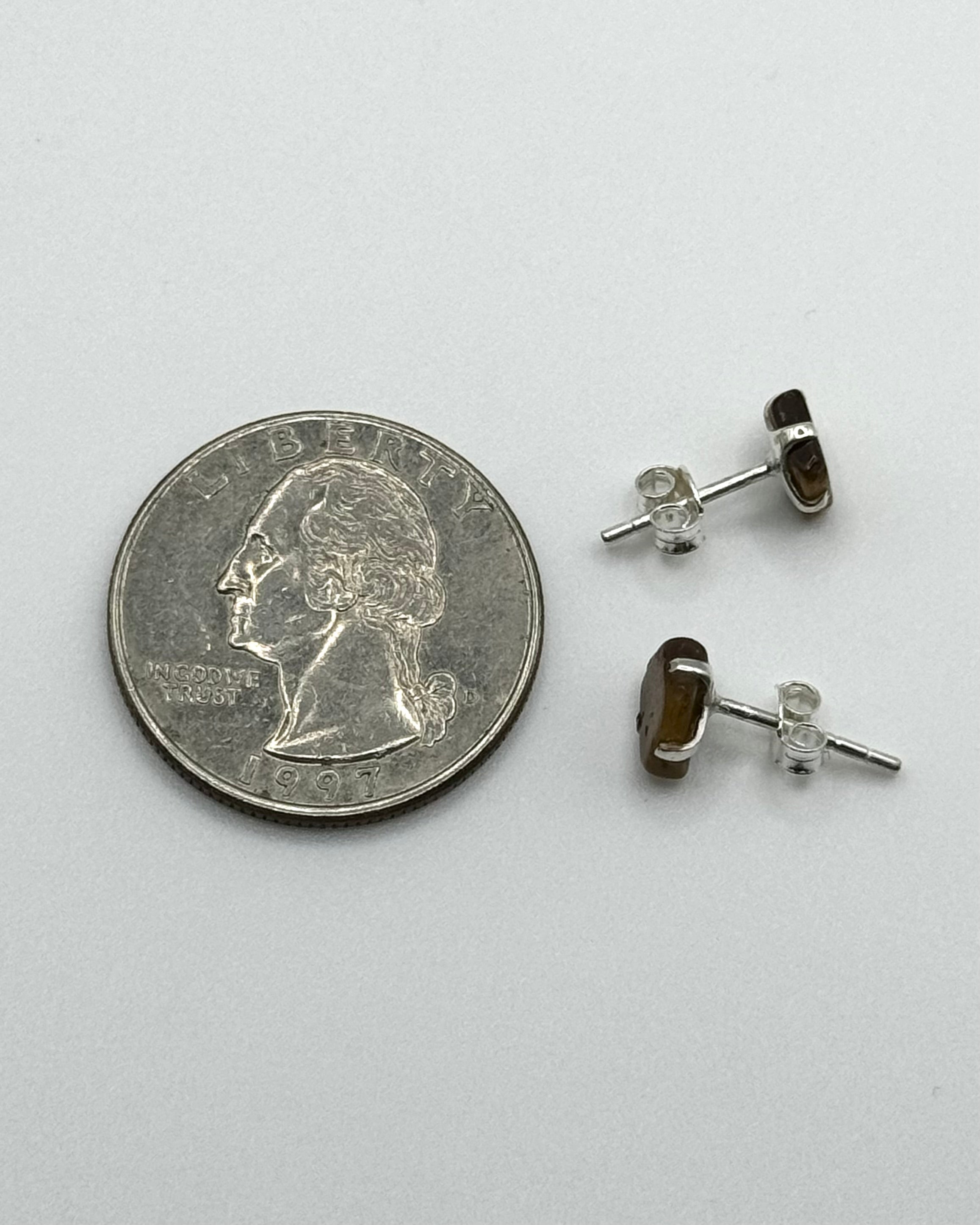•TIGER'S EYE• silver prong set stud earrings
