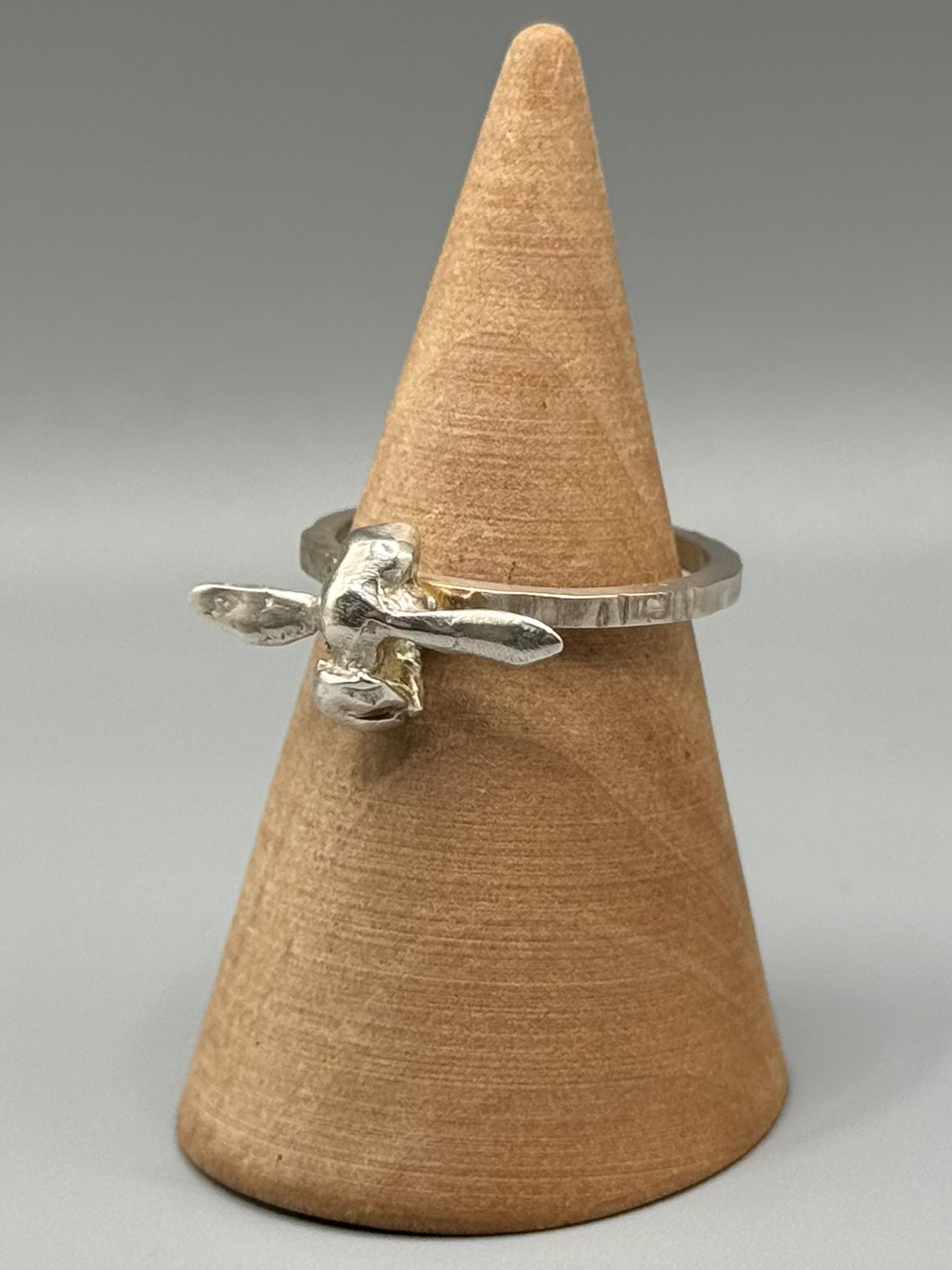 •TINY BEE CAST• sterling silver ring