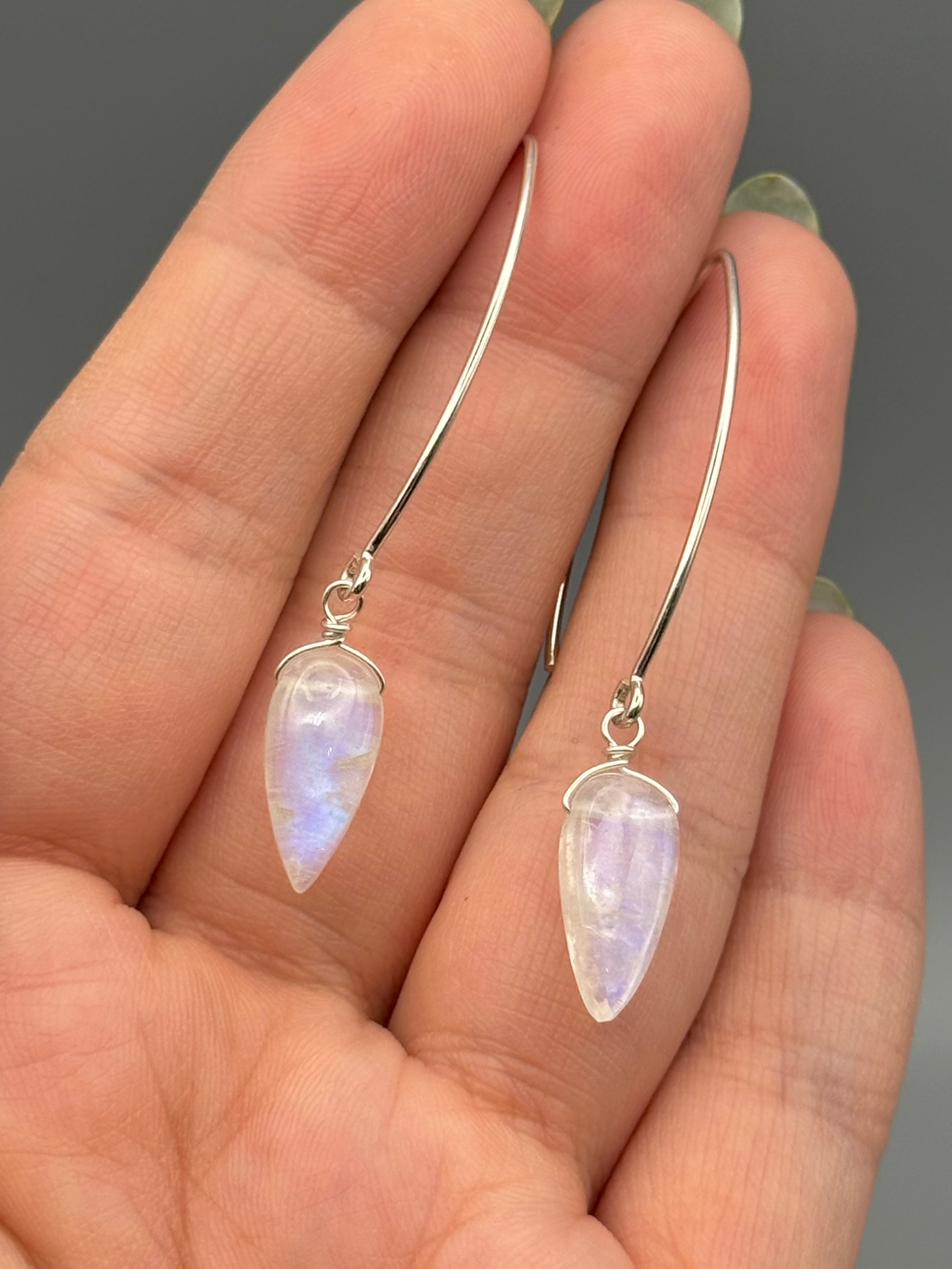 •STRAY• rainbow moonstone spear tear + silver earrings