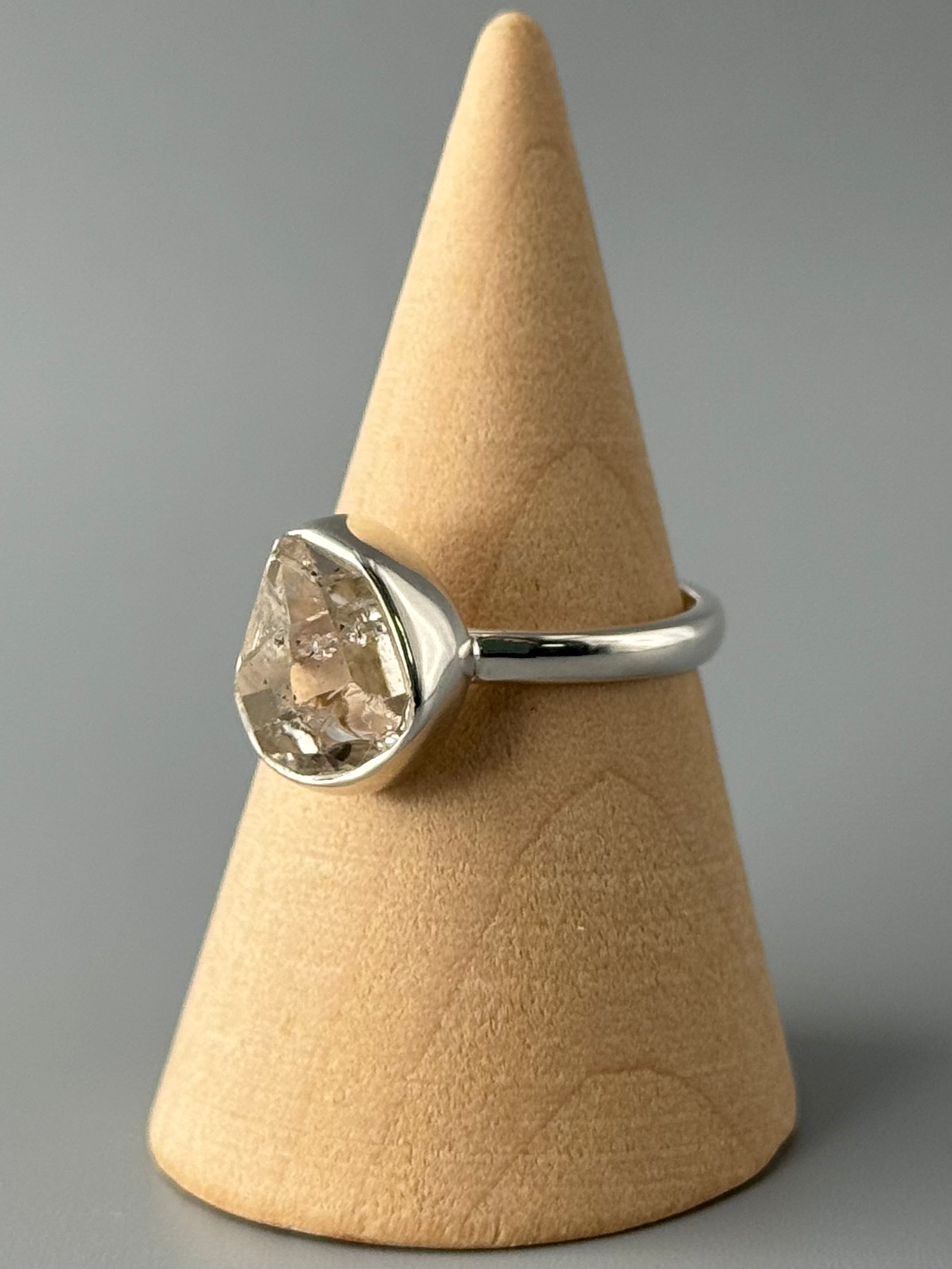 •HERKIMER DIAMOND - STACKABLE• simple bezel silver ring (size 8)